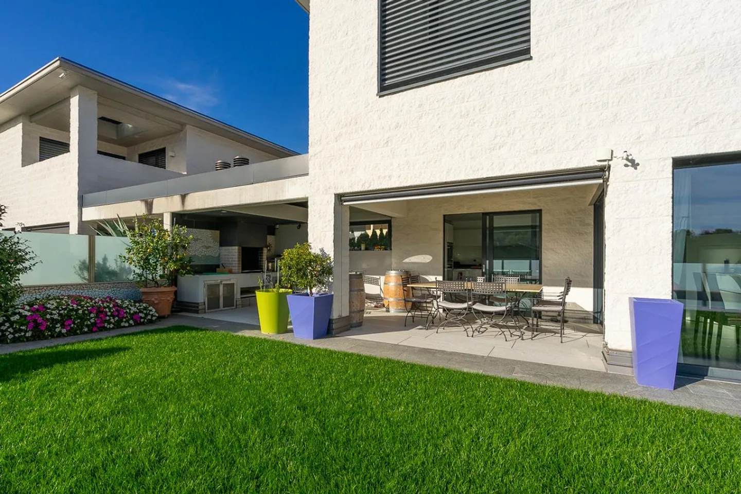 Villa Moderne avec Piscine et Domotique Avancée - Photo 14 sur 19