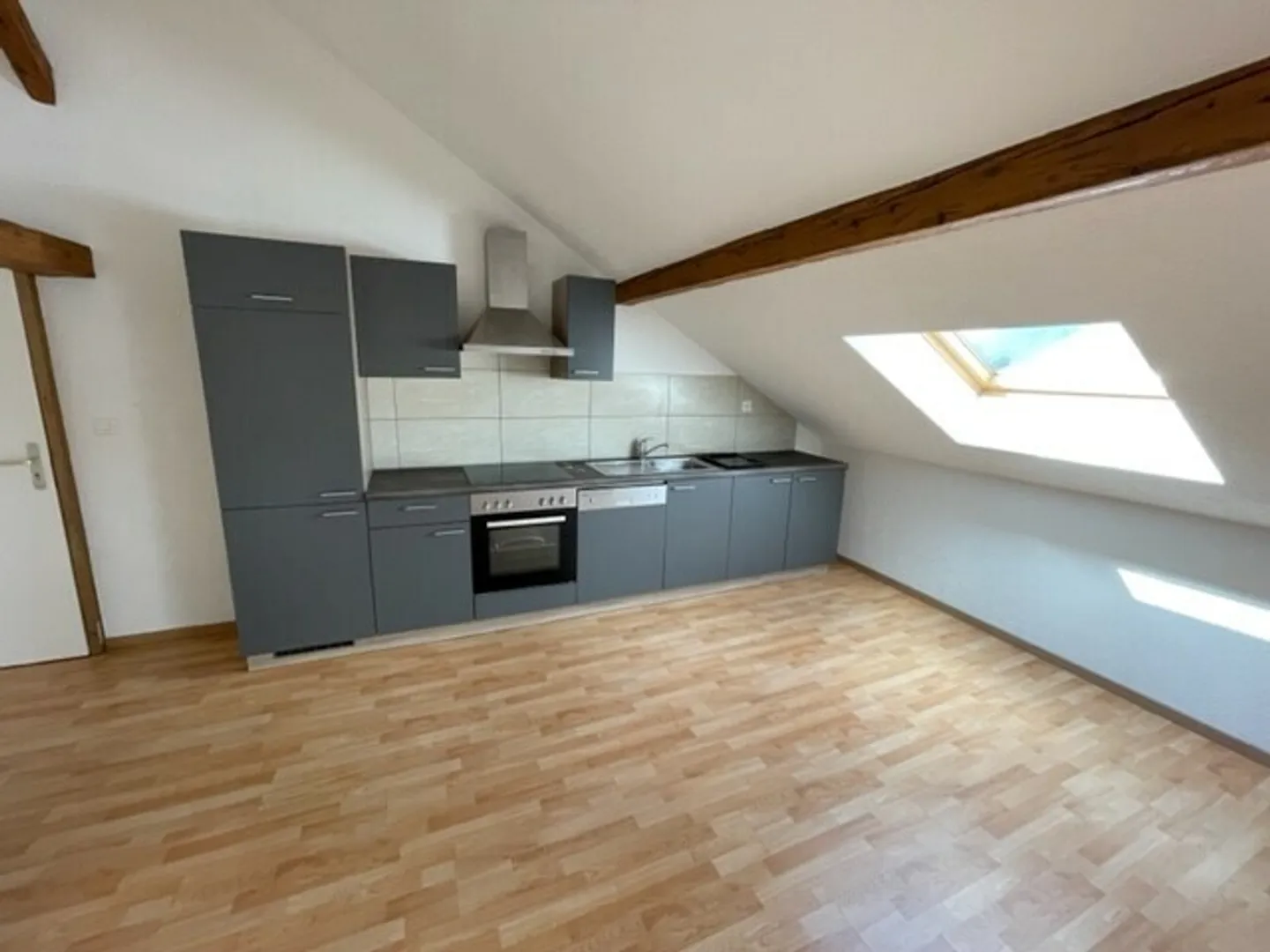 Magnifico appartamento di 4.0 stanze al 3° piano - Foto 1 di 5