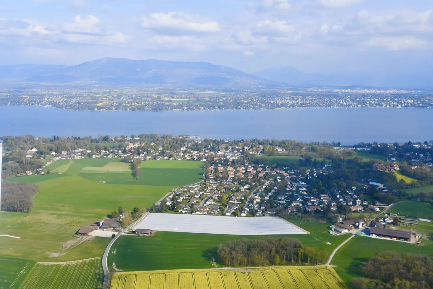 Exclusivité - Élégante villa individuelle avec grand jardin à Genthod copie - Photo 1 sur 2