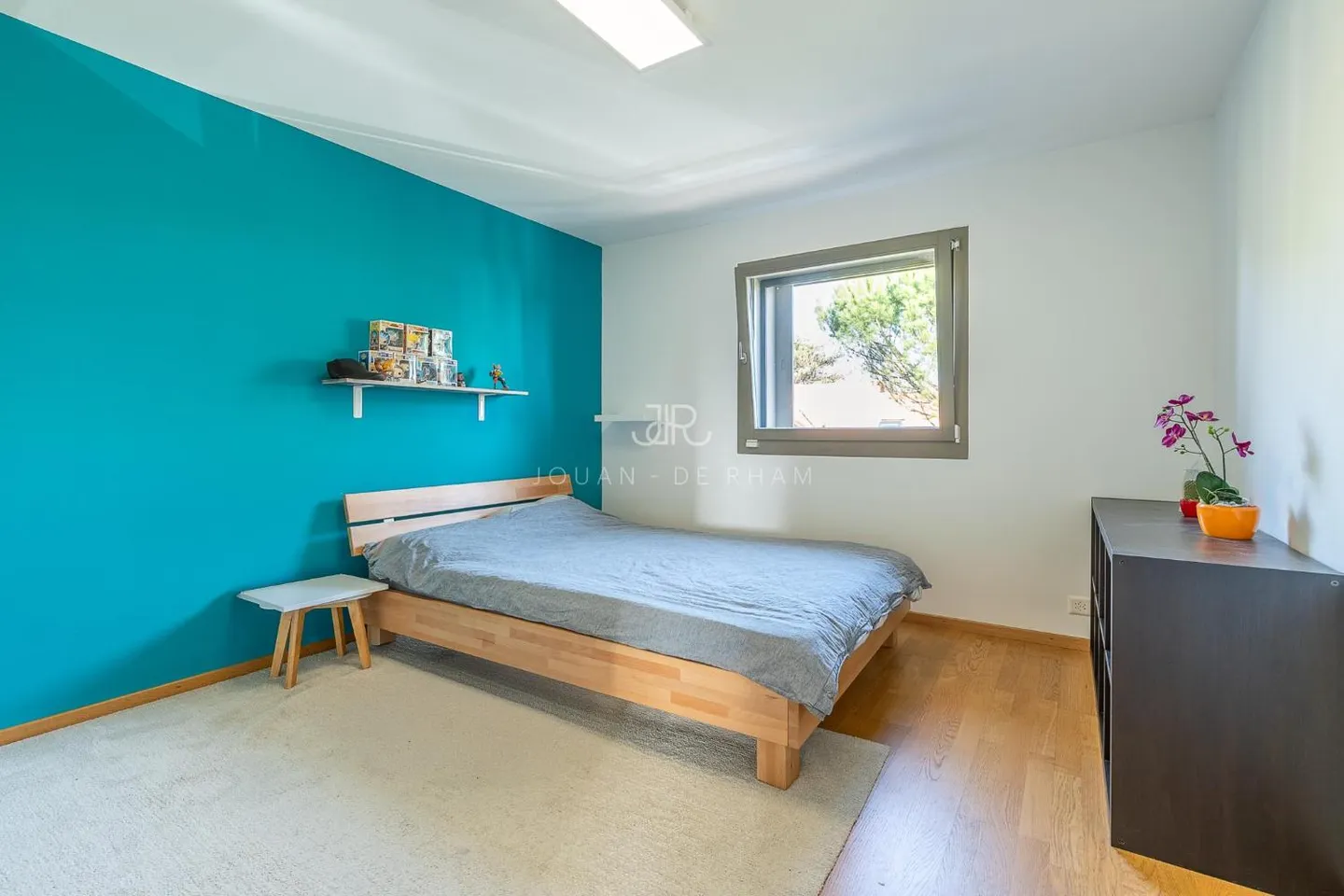 Spacious gable house for sale - ideal for a family moving in - Photo 7 of 13