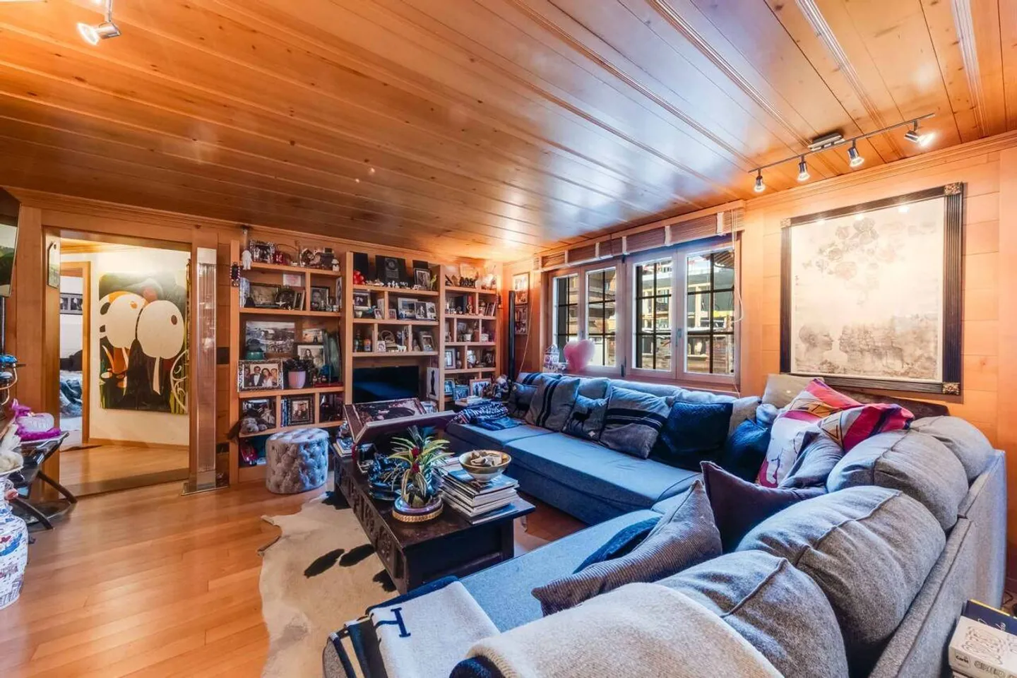 Elégant 2.5 pièces d'exception au centre du village - Photo 1 sur 12