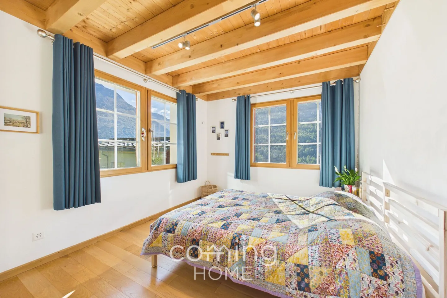 Exclusive Chalet with panoramic view of the Dom - Photo 8 of 16