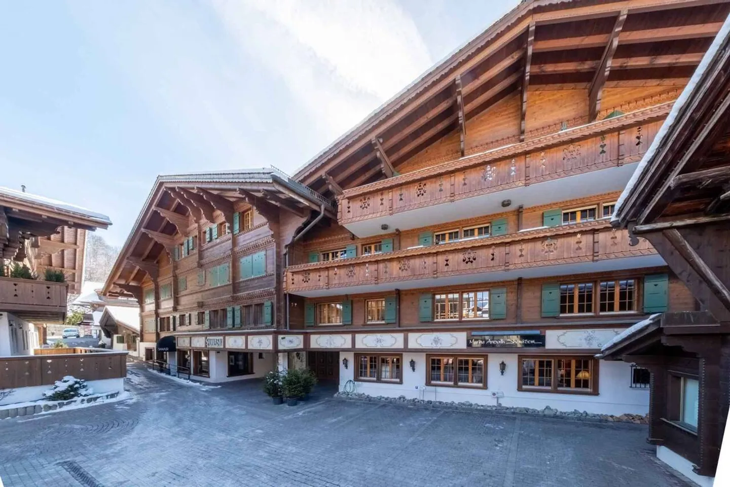 Elégant 2.5 pièces d'exception au centre du village - Photo 4 sur 12