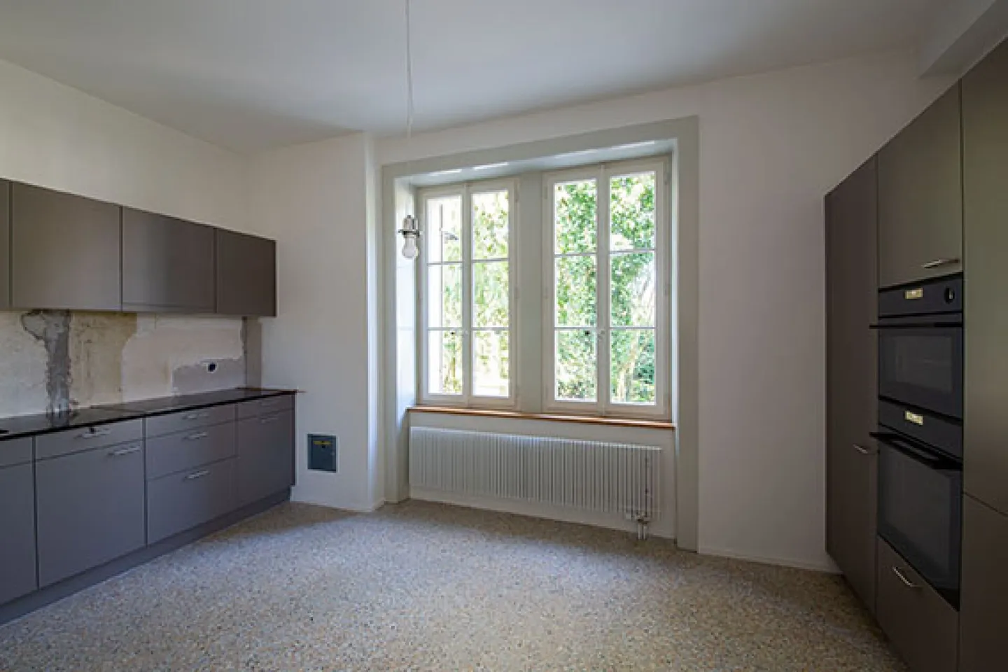 Jugendstilwohnung im historischem Gebäude - Foto 3 von 11