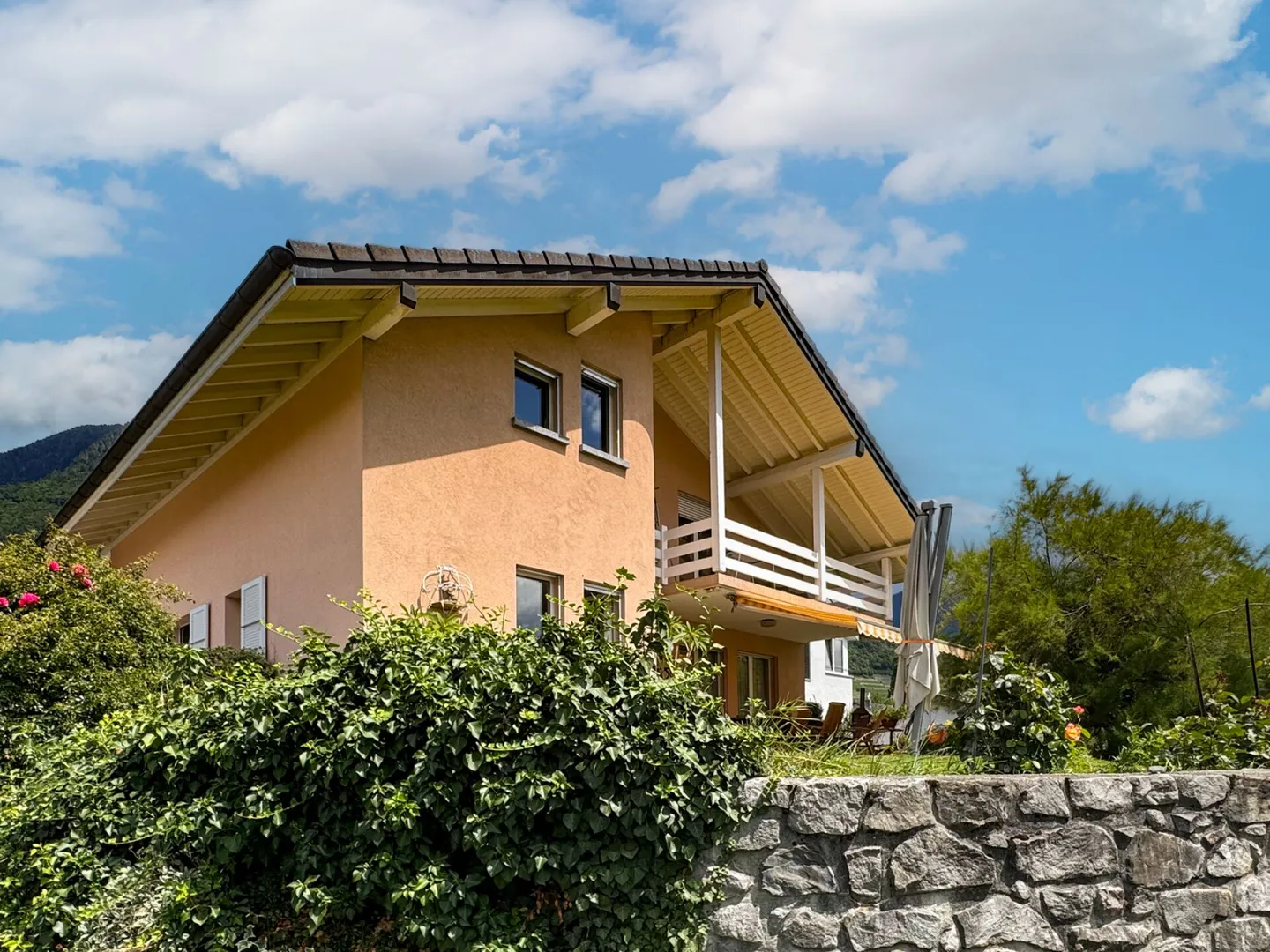 Detached house in Aigle with garden. - Photo 27 of 29