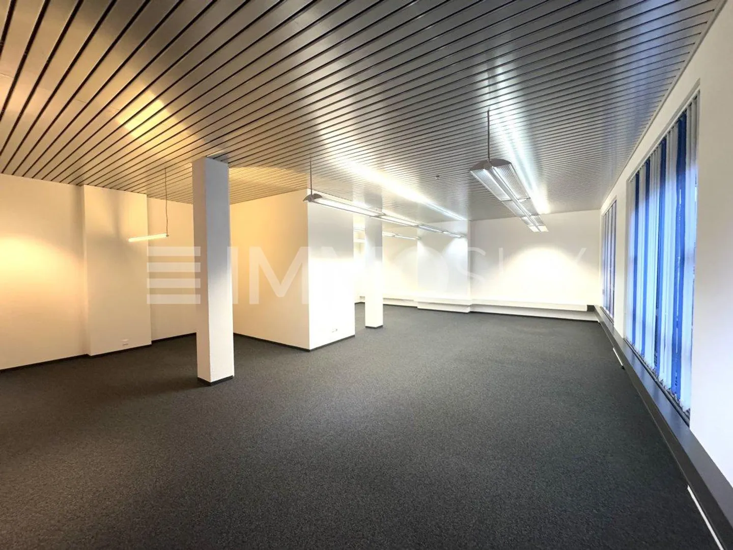 Vielseitige Gewerbefläche - Foto 2 von 5