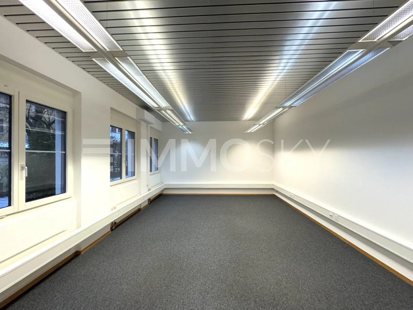 Vielseitige Gewerbefläche - Foto 1 von 5