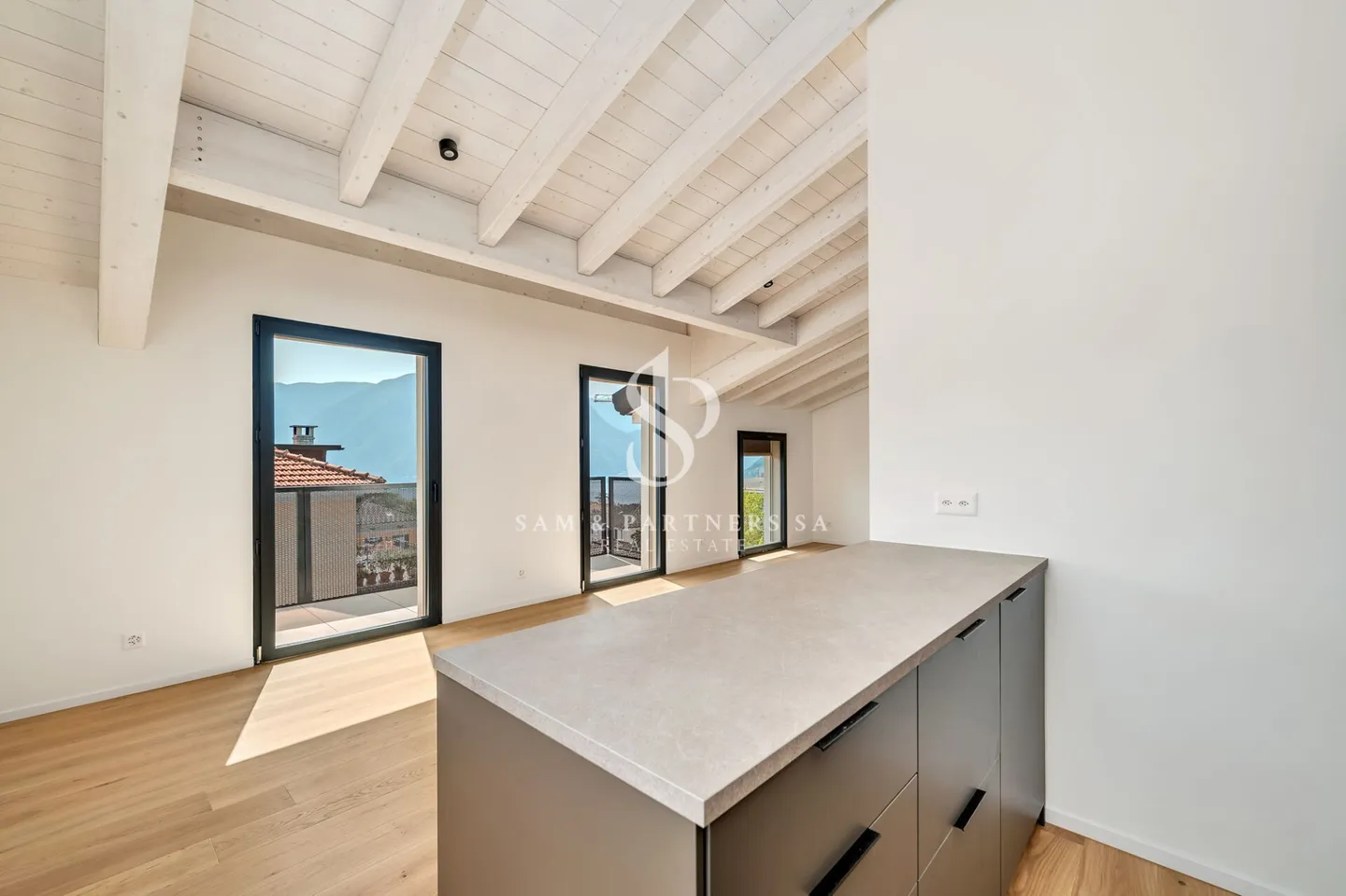 Penthouse moderne de 3.5 pièces avec vue sur le lac copie - Photo 4 sur 10