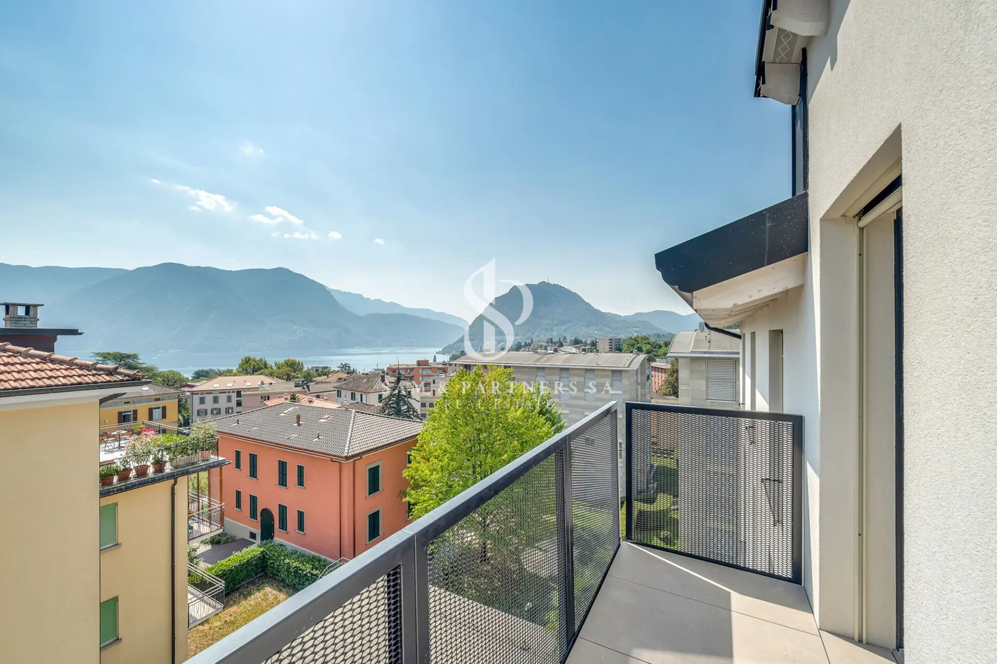 Penthouse moderne de 3.5 pièces avec vue sur le lac copie - Photo 5 sur 10