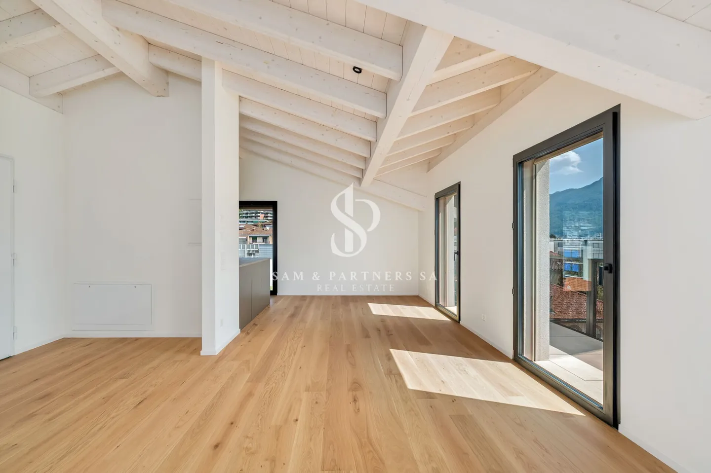 Penthouse moderne de 3.5 pièces avec vue sur le lac copie - Photo 3 sur 10