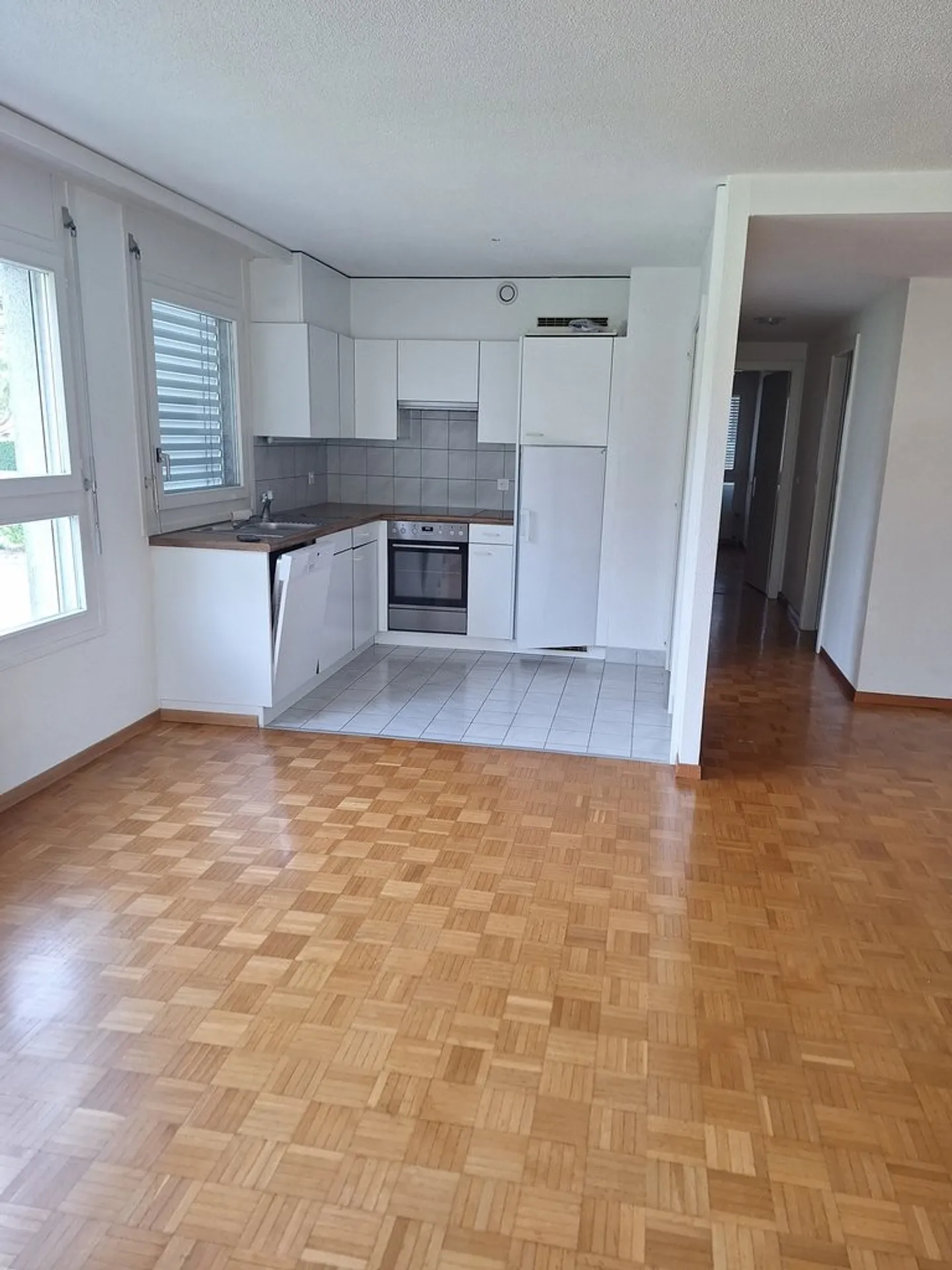 Beautiful apartment in a quiet neighborhood! - Photo 3 of 8