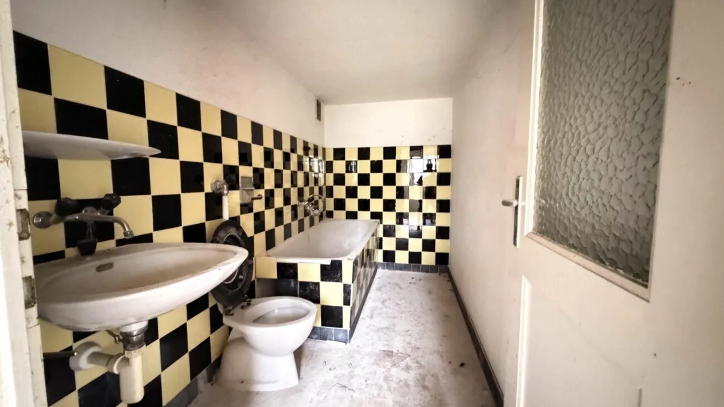 Unique Opportunity for Visionaries - Photo 6 of 9