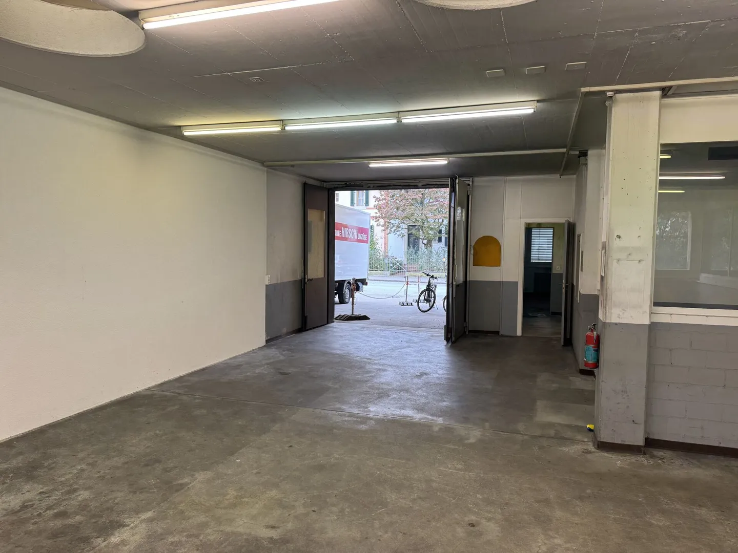 Atelier / Büro ab 180 m2 im Erdgeschoss - Foto 3 von 5