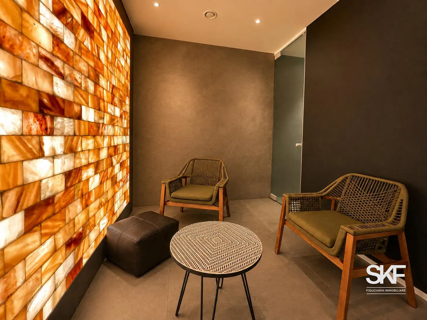 MASSAGNO - LOCATION DE LUXUEUX APPARTEMENTS 2.5 PIÈCES - Photo 8 sur 9