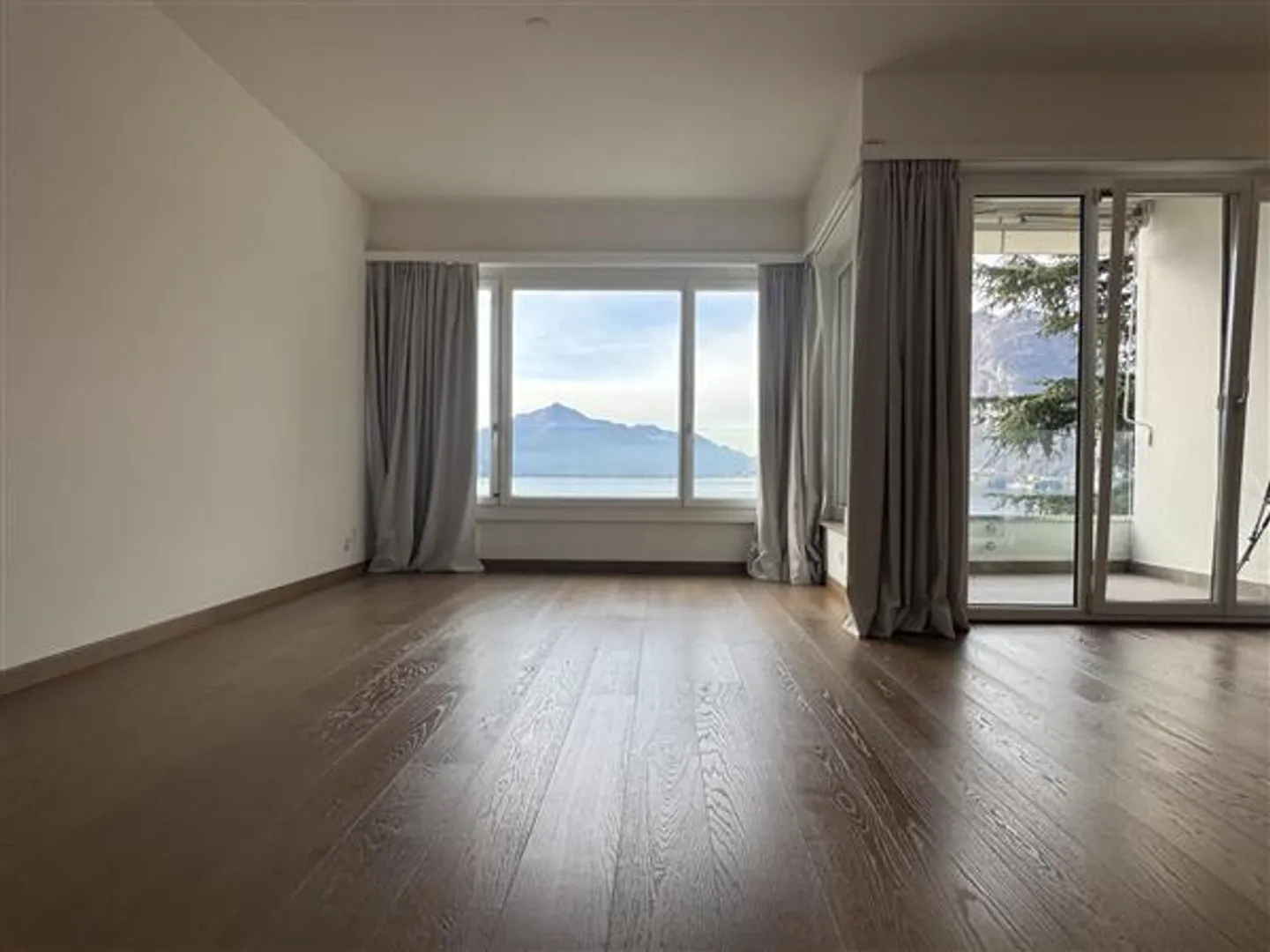 Castagnola: Appartamento 2.5 locali - Foto 6 di 12