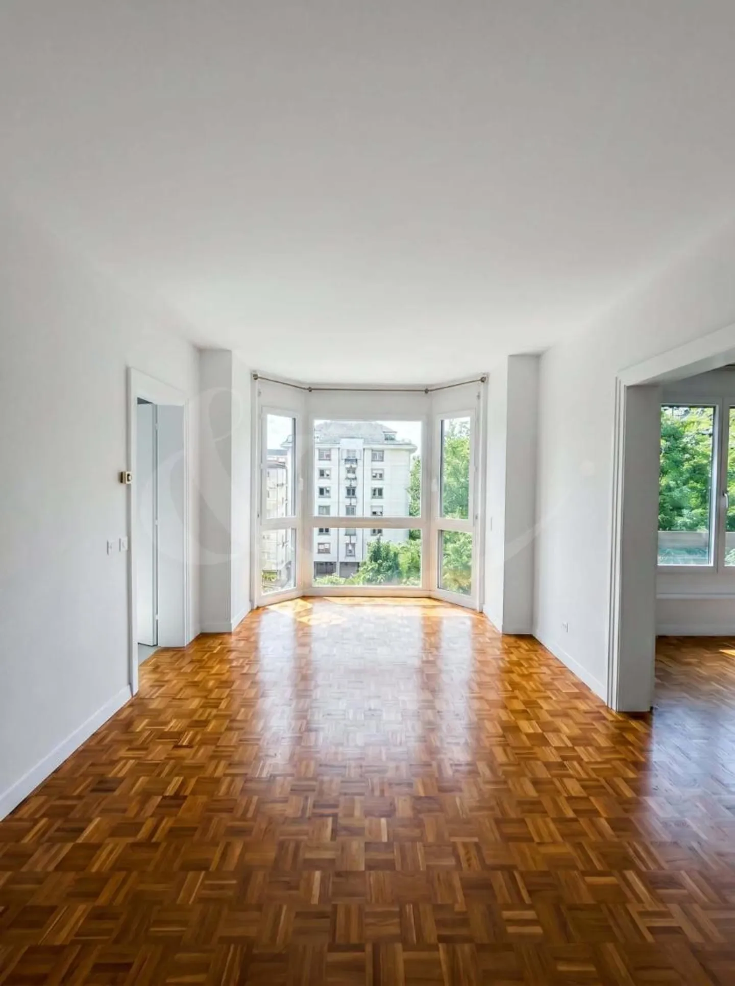 Exklusives Apartment in Malagnou - Foto 4 von 11