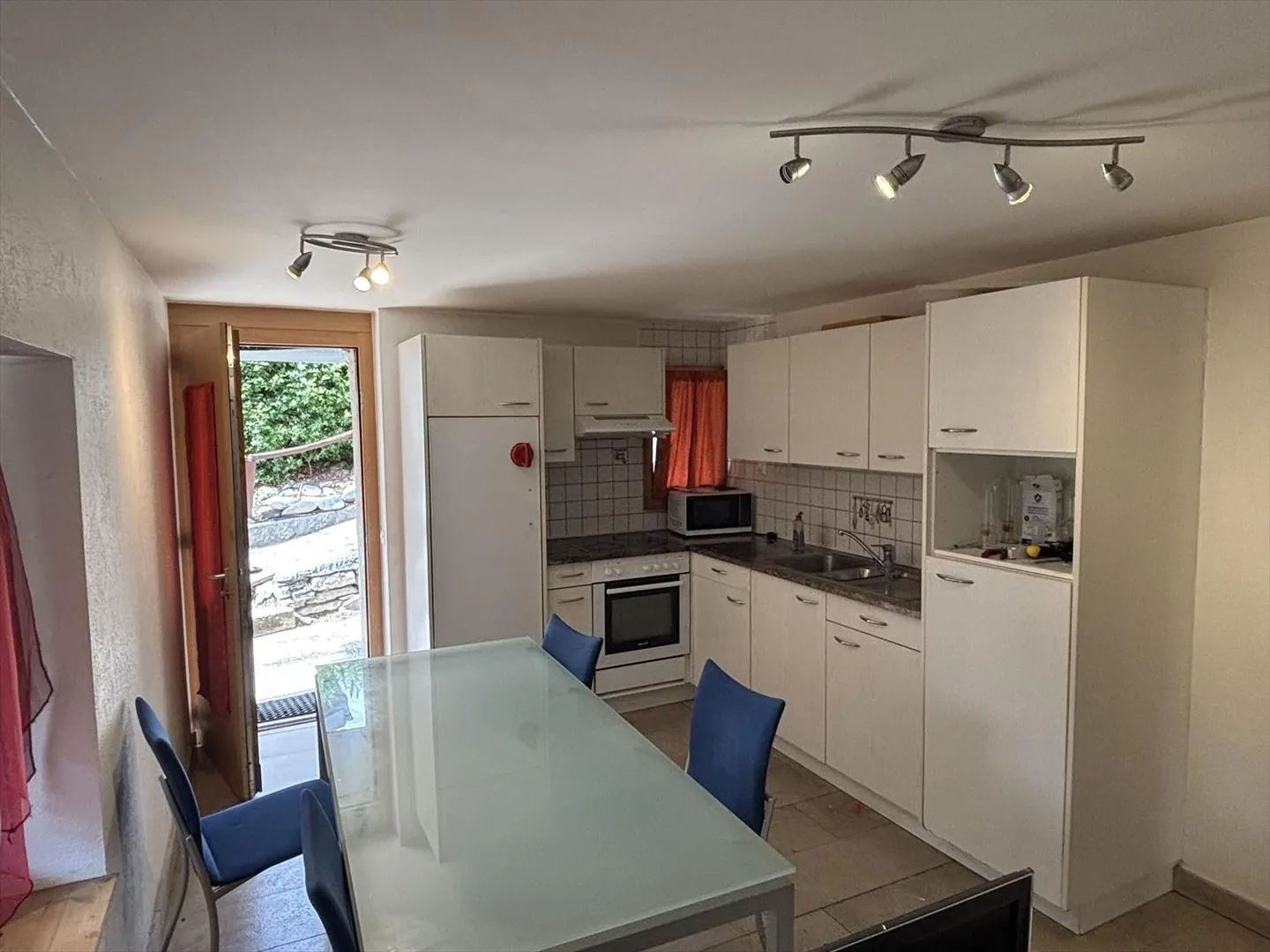 Möbliertes 2,5-Zimmer-Apartment - Foto 1 von 4