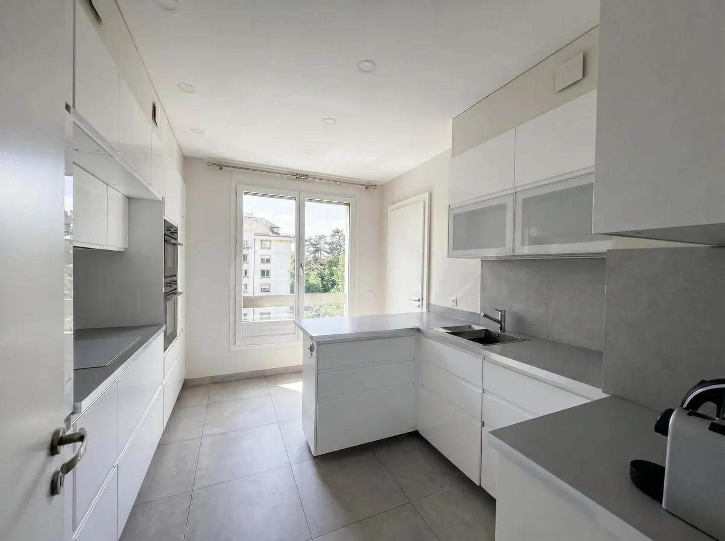 Exklusives Apartment in Malagnou - Foto 6 von 11