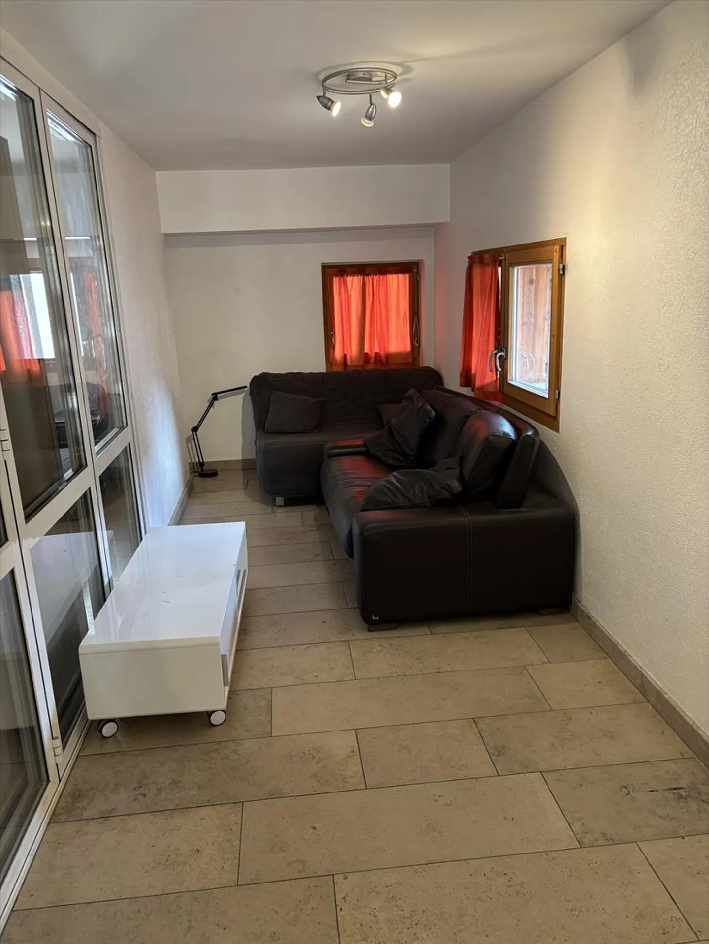 Möbliertes 2,5-Zimmer-Apartment - Foto 2 von 4