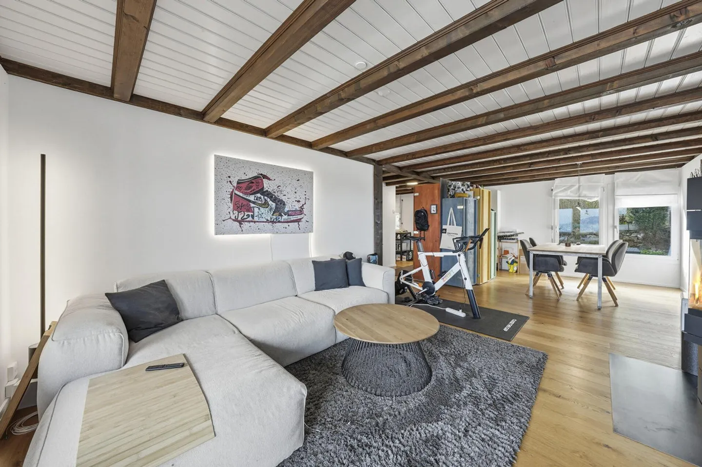 Vivre avec une vue : appartement bien entretenu dans un quartier calme - Photo 8 sur 21