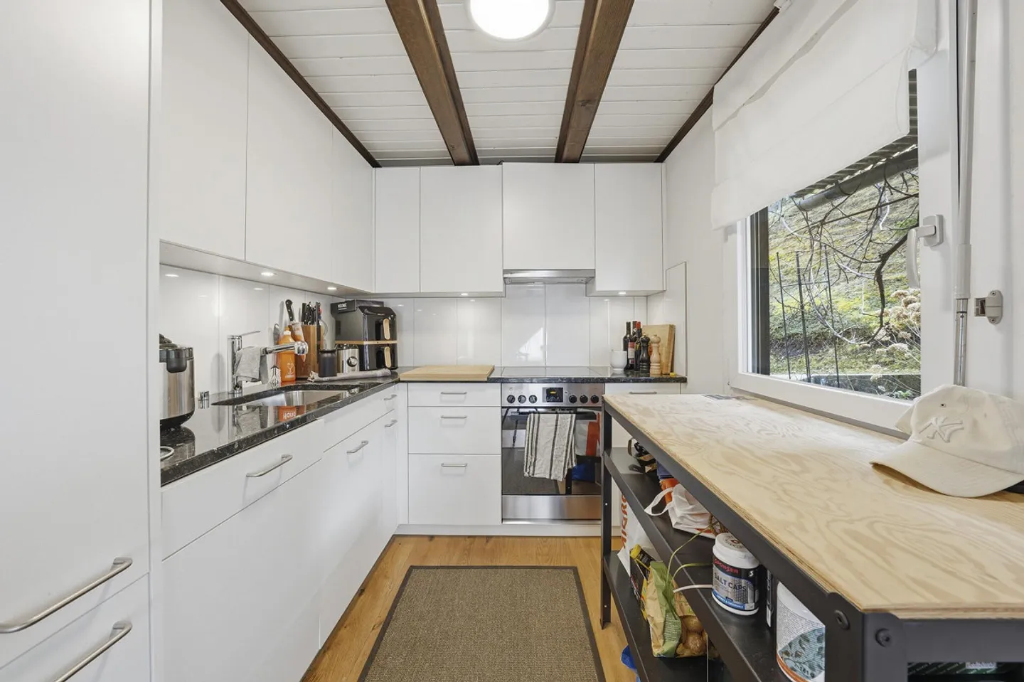 Vivre avec une vue : appartement bien entretenu dans un quartier calme - Photo 12 sur 21