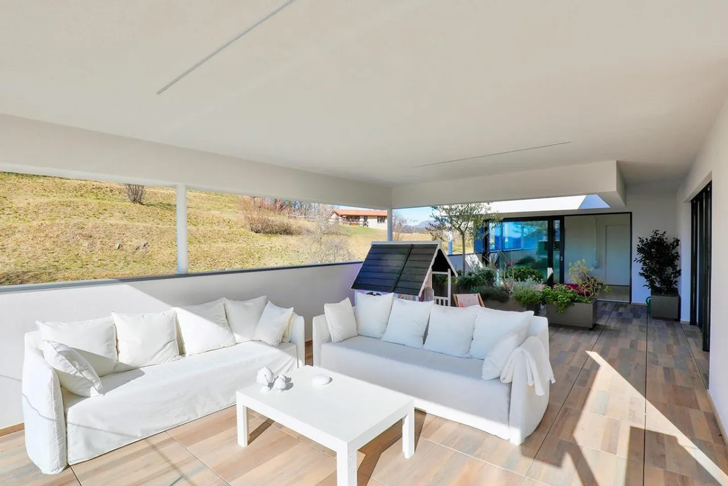 Modernes Penthouse: Panoramaterrasse und Hochwertige Ausstattungen - Foto 7 von 23