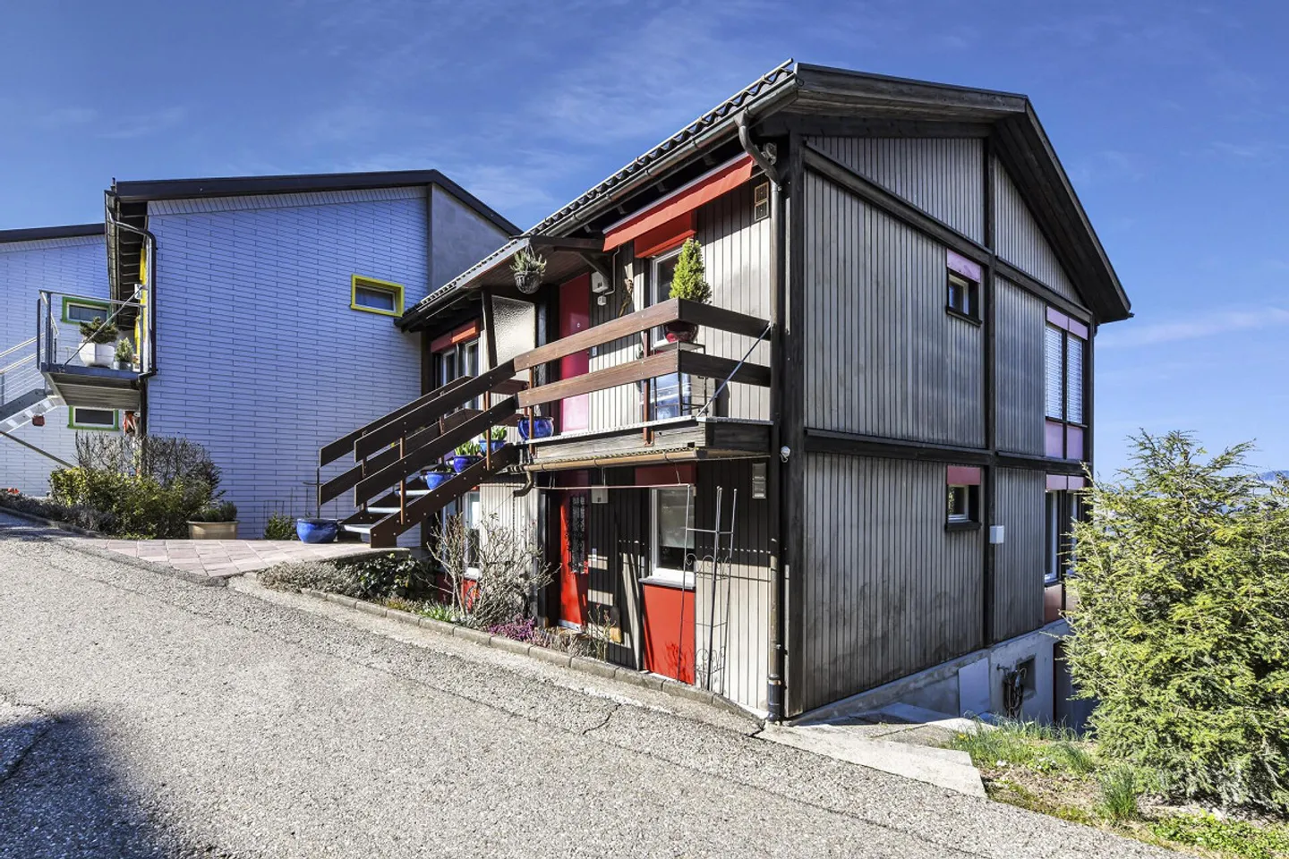 Vivre avec une vue : appartement bien entretenu dans un quartier calme - Photo 17 sur 21