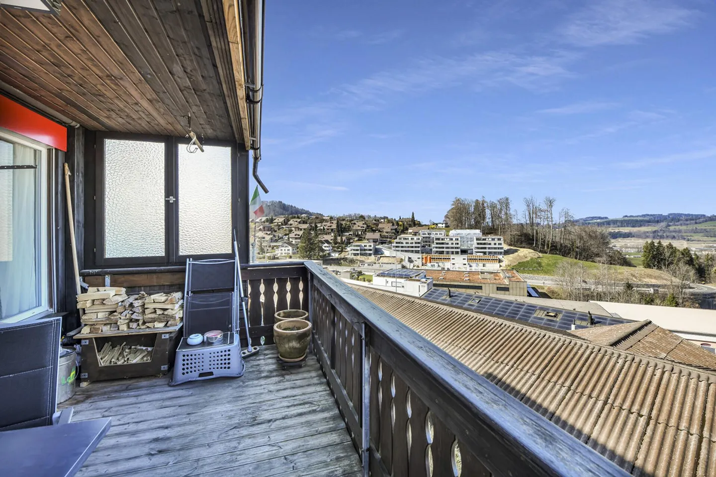 Vivre avec une vue : appartement bien entretenu dans un quartier calme - Photo 19 sur 21