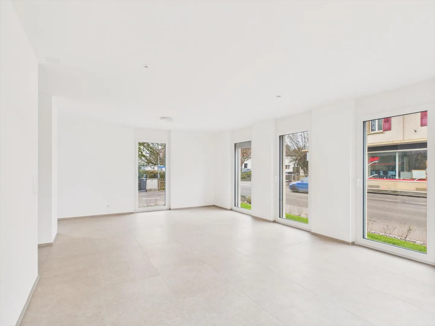 Apartment with terrace 3.5 rooms - Photo 2 of 13