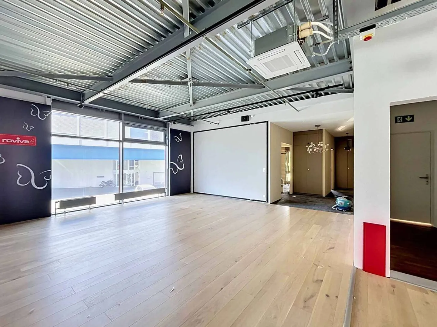 Environ 765m2 pour votre future entreprise - Industrielle 11 - Photo 4 sur 12