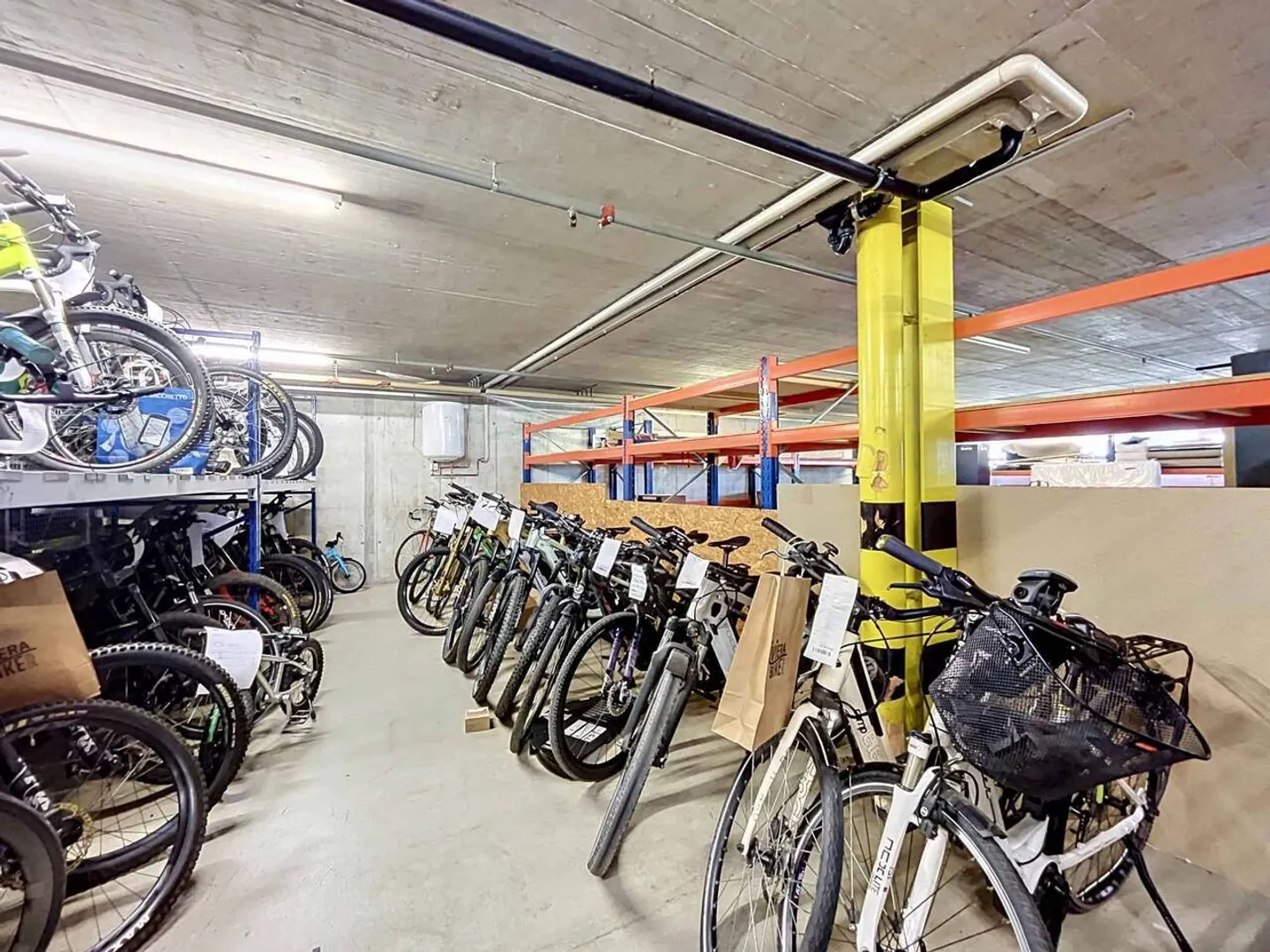Environ 765m2 pour votre future entreprise - Industrielle 11 - Photo 12 sur 12