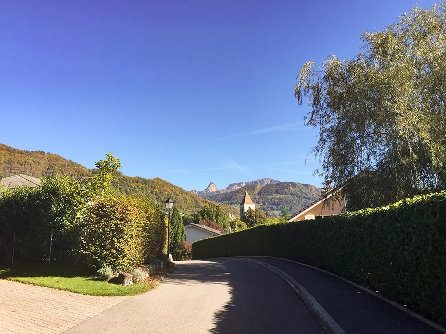 ST-LÉGIER-LA CHIÉSAZ - MAISON DE CHARME - 9.0 PIECES - Photo 3 sur 3