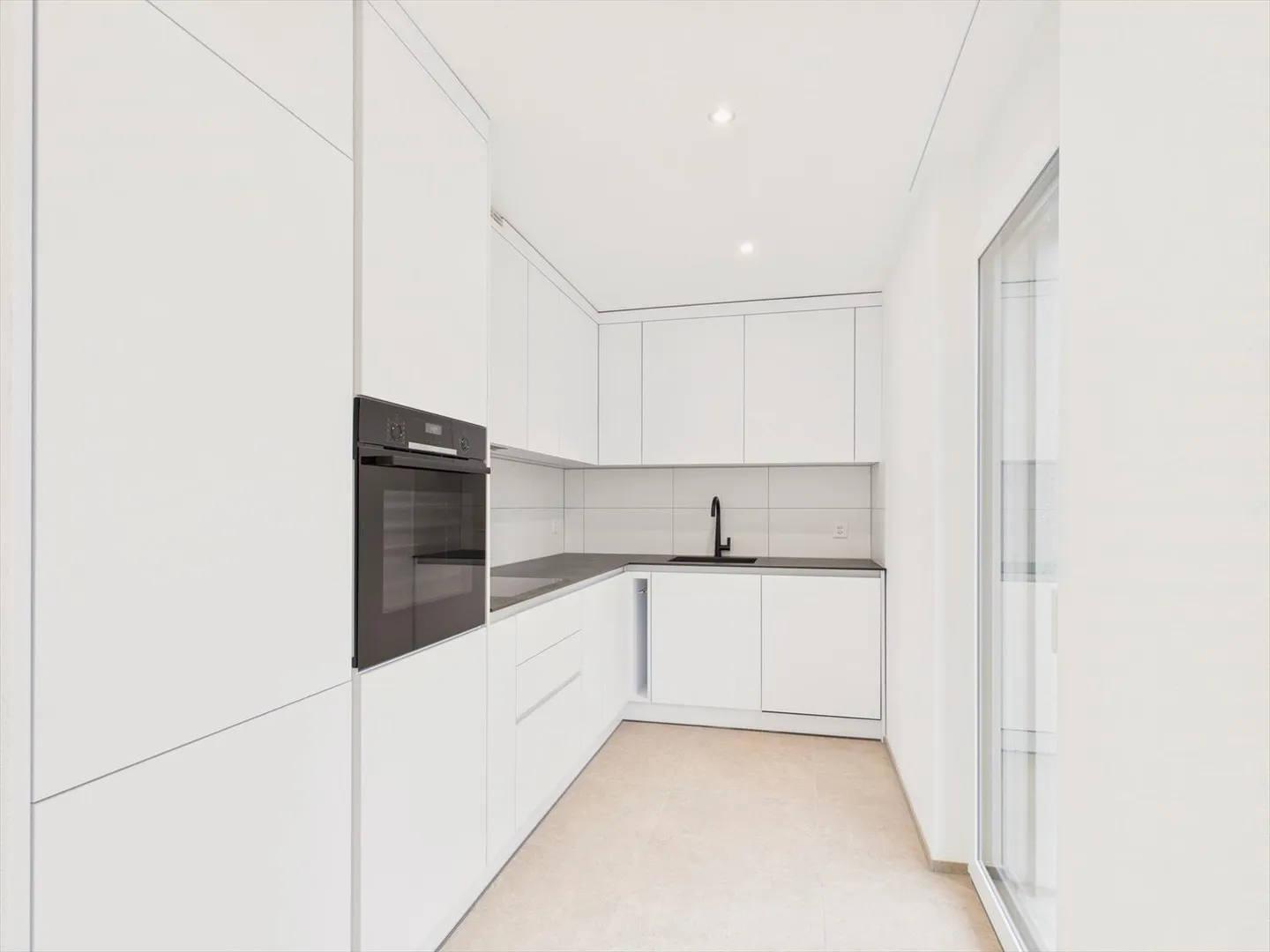 Apartment with terrace 3.5 rooms - Photo 6 of 13