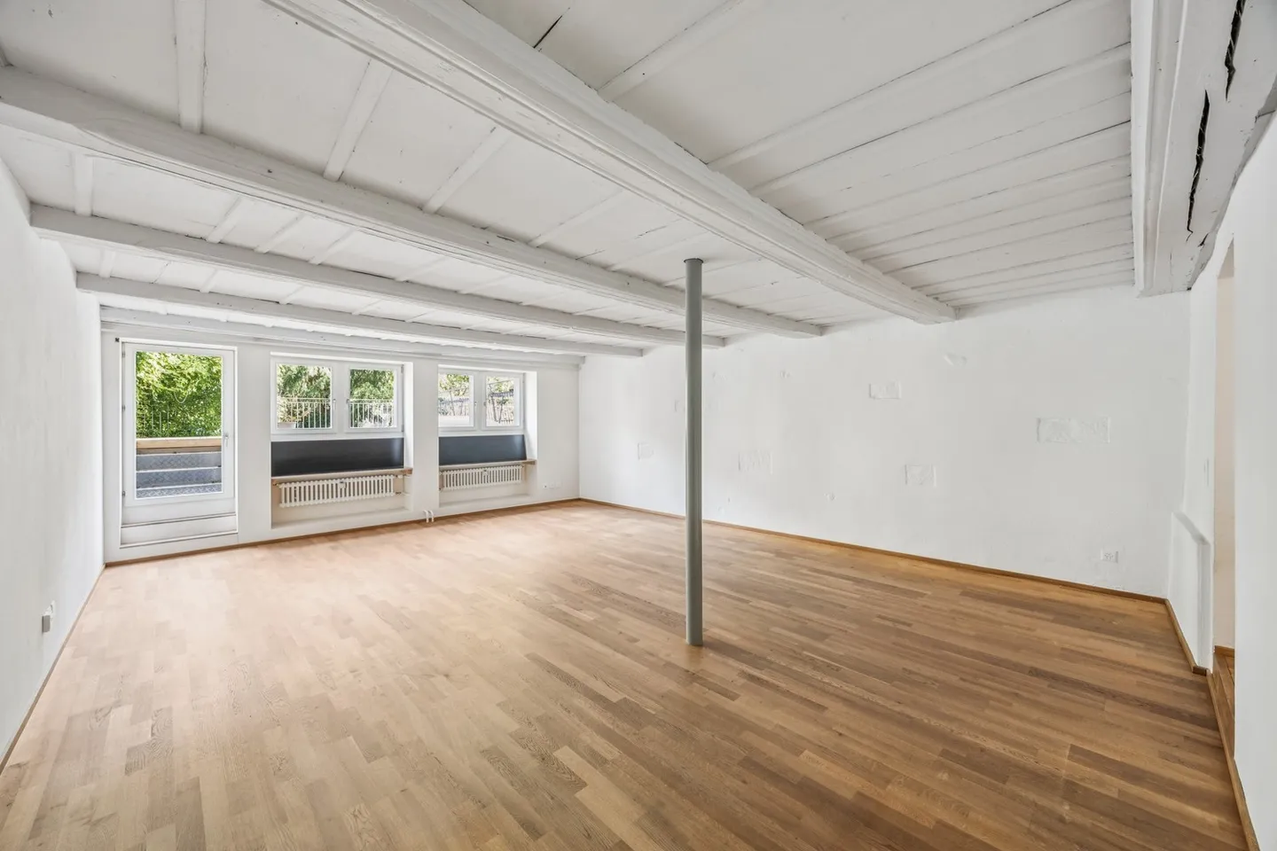 Living by the Aare stylish 2.0-room apartment - Photo 2 of 4