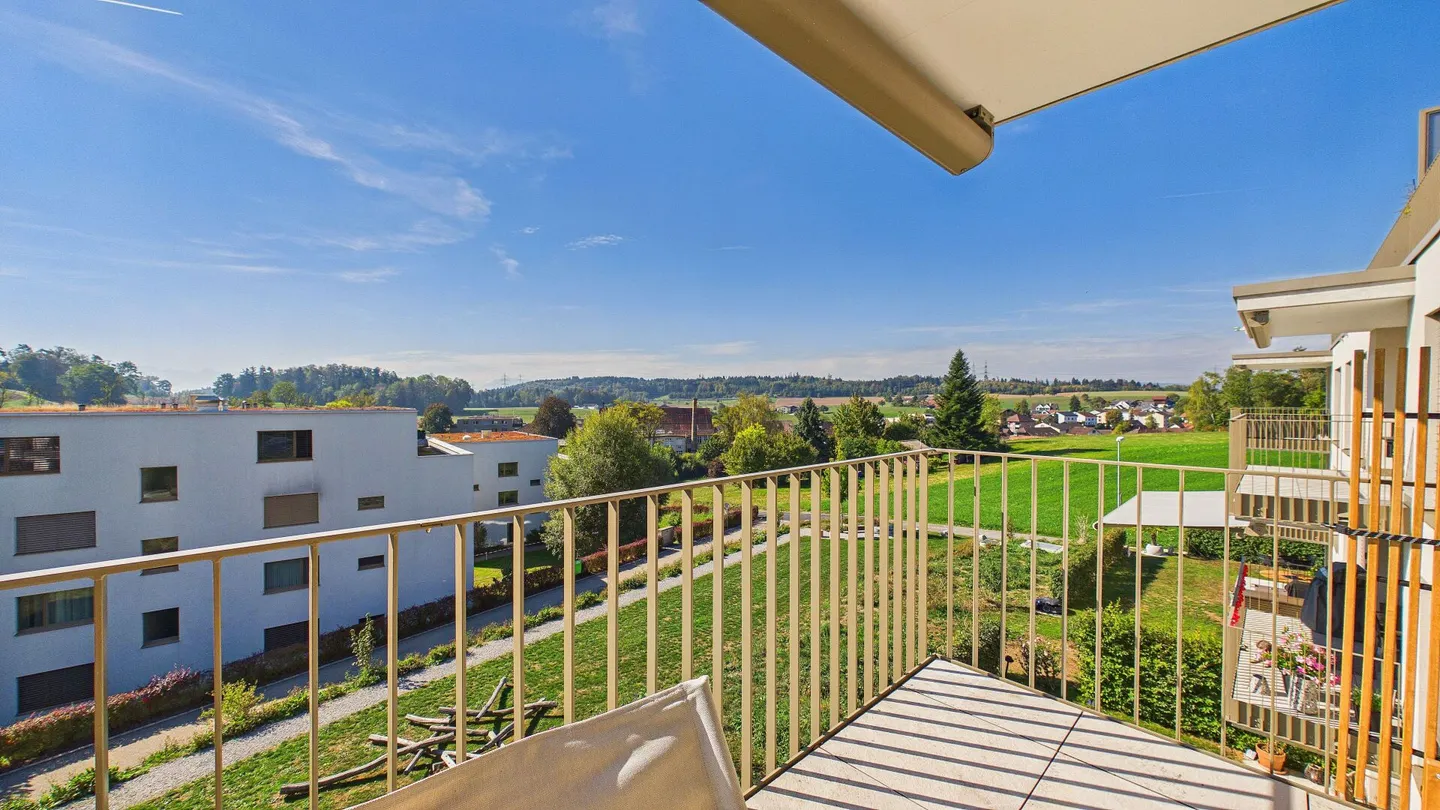 Modern Living with a View of Nature and the Mountains - Photo 10 of 10