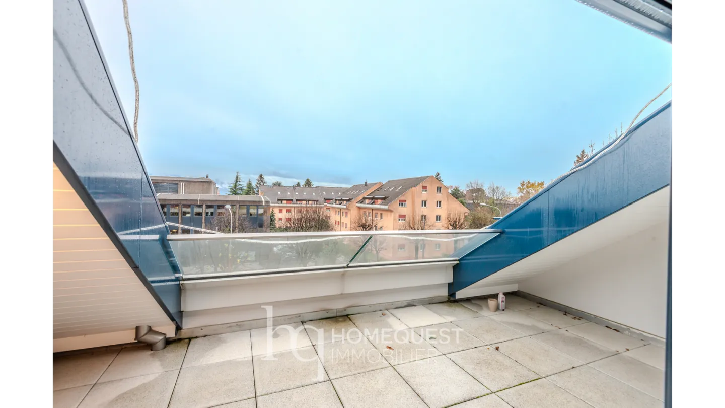 Bellissimo appartamento duplex moderno, idealmente situato a Pully - Foto 2 di 15