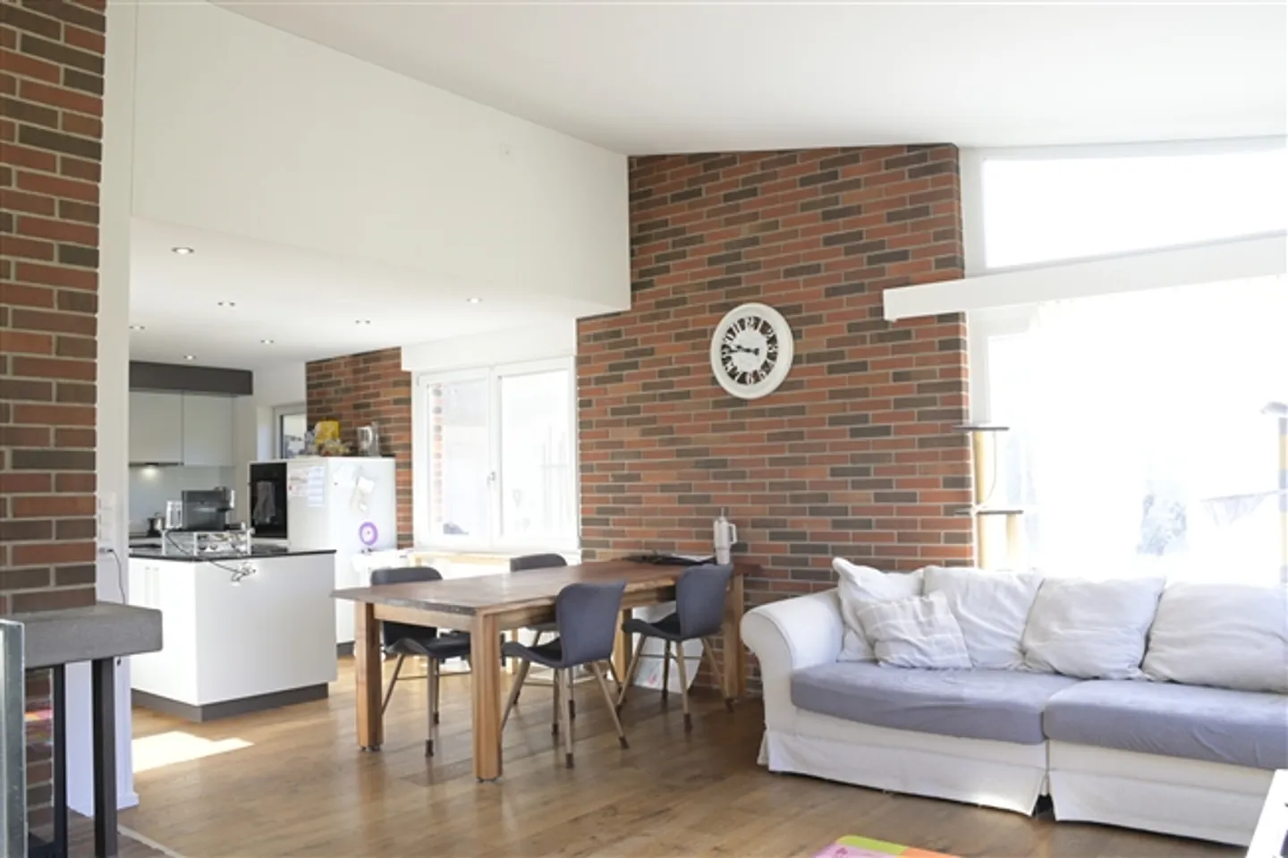 La tua casa nel verde – tranquilla, soleggiata, con un grande giardino - Foto 2 di 8