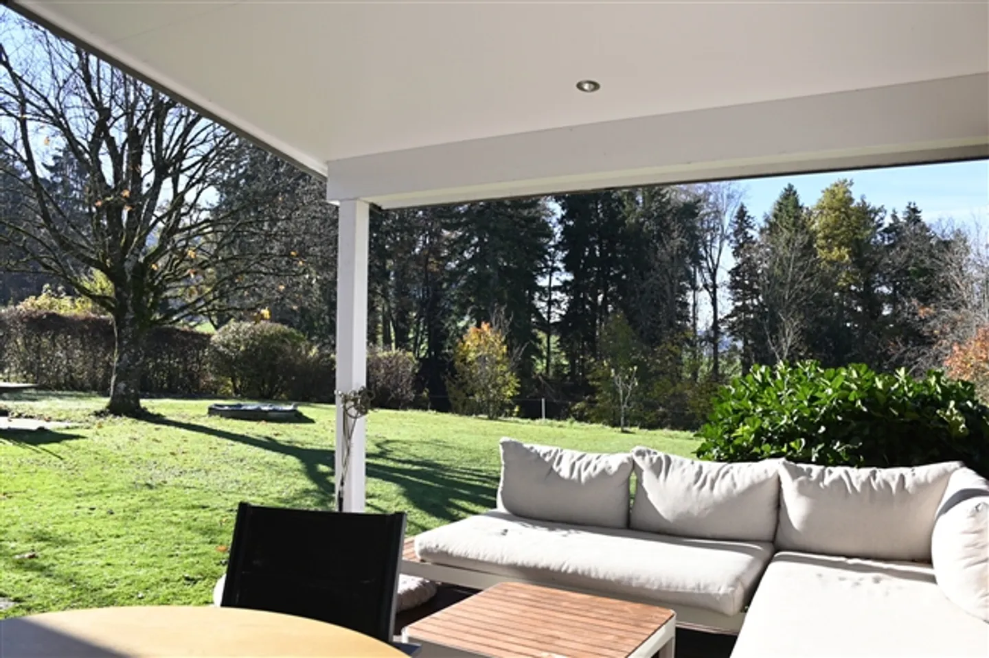 La tua casa nel verde – tranquilla, soleggiata, con un grande giardino - Foto 7 di 8