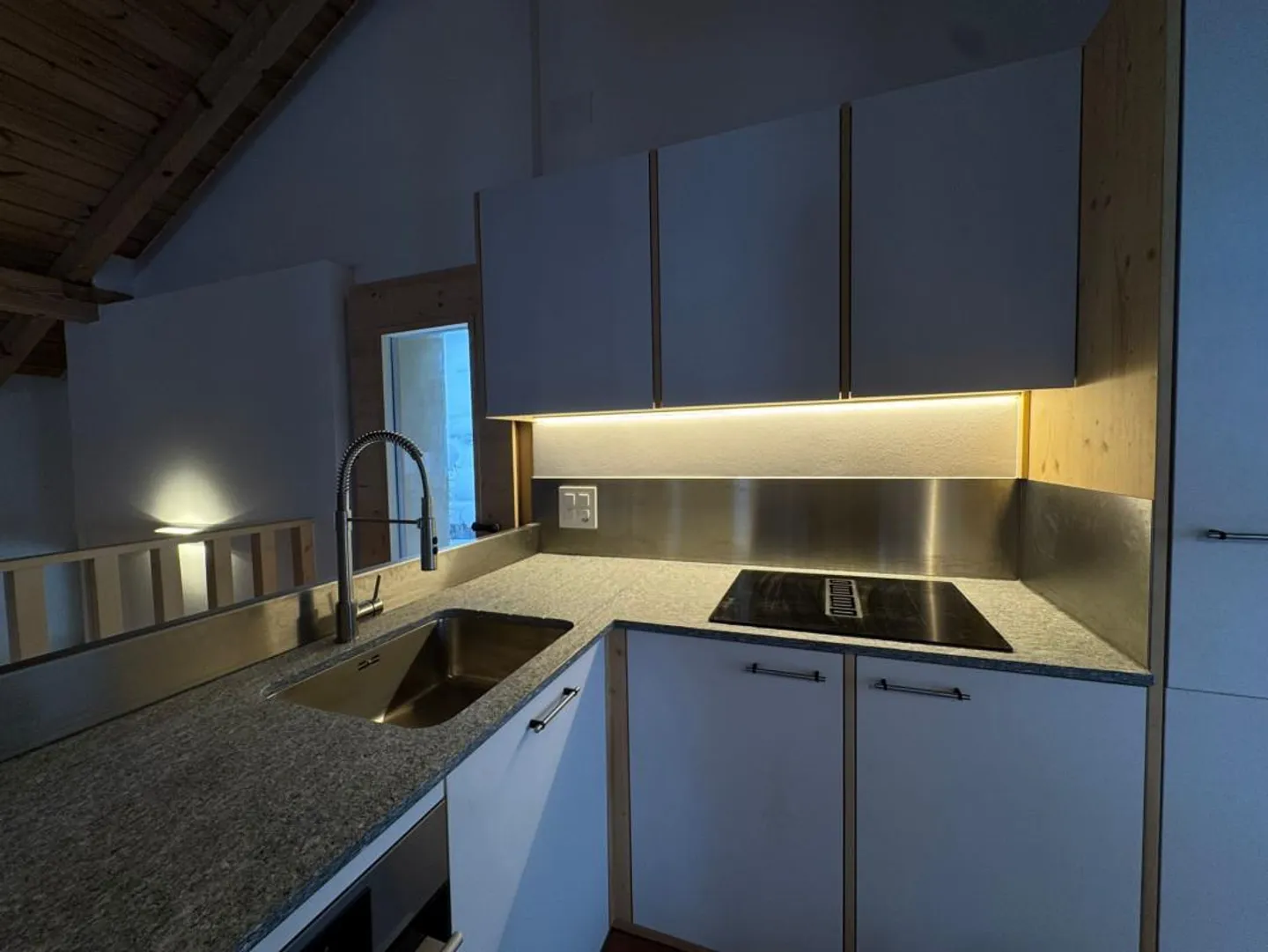 DA AFFITTARE: Chermignon d'En-Haut CASA RINNOVATA AFFASCINANTE - Foto 6 di 8