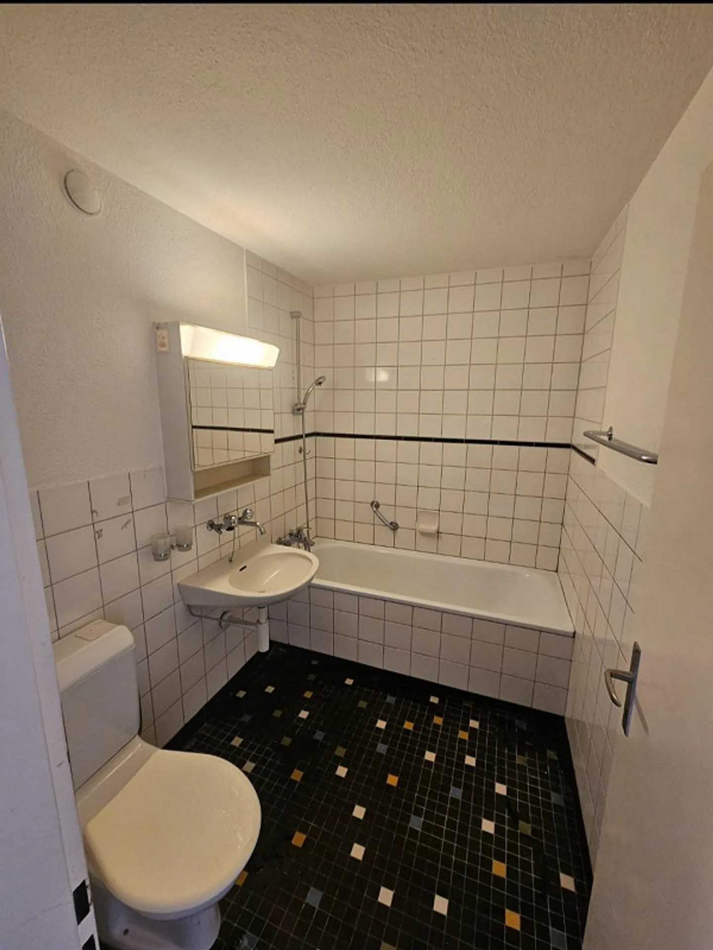 3,5 zimmer in wädenswil - Foto 2 von 7