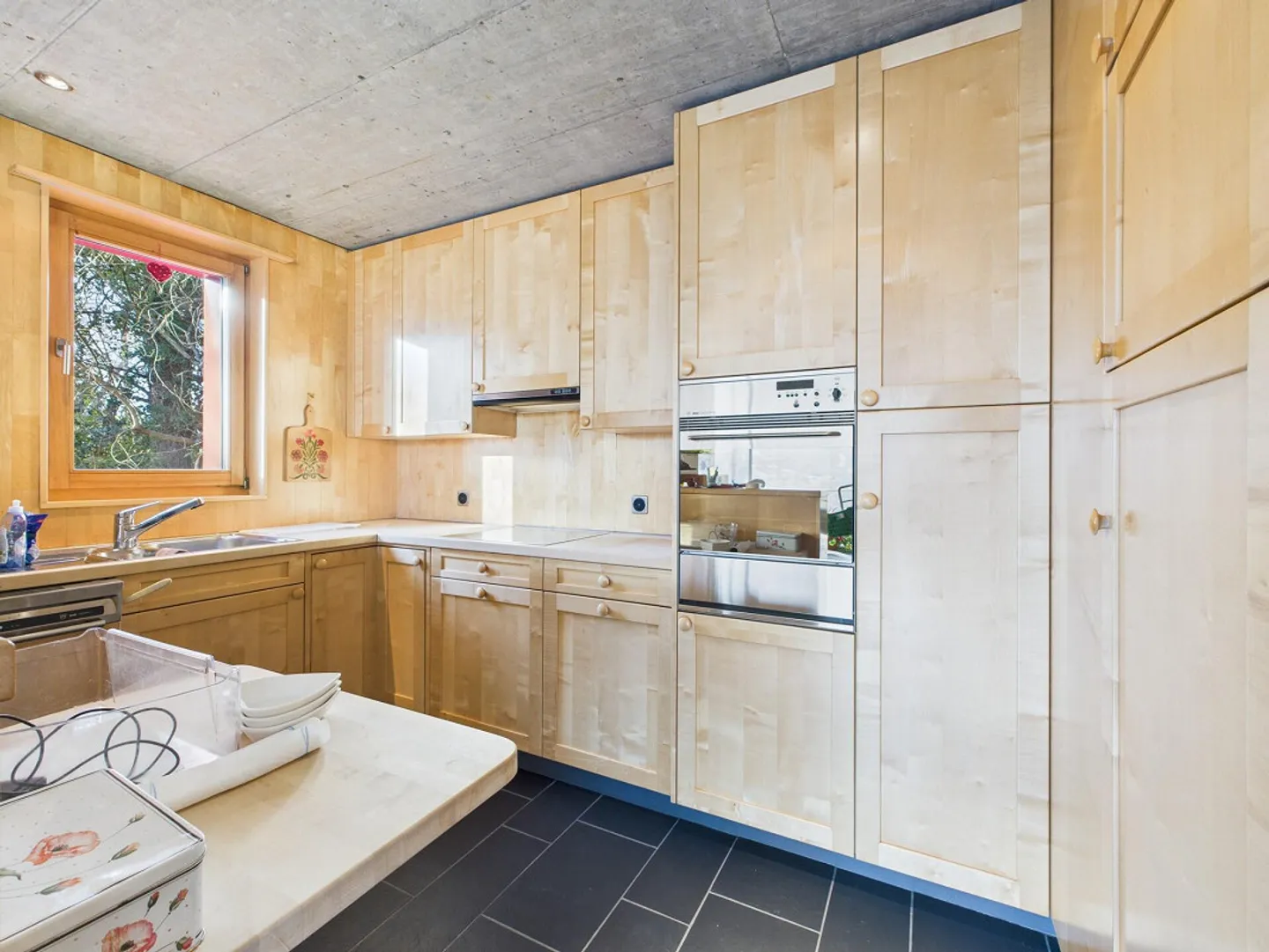 Calme situé avec une vue imprenable! - Photo 7 sur 9