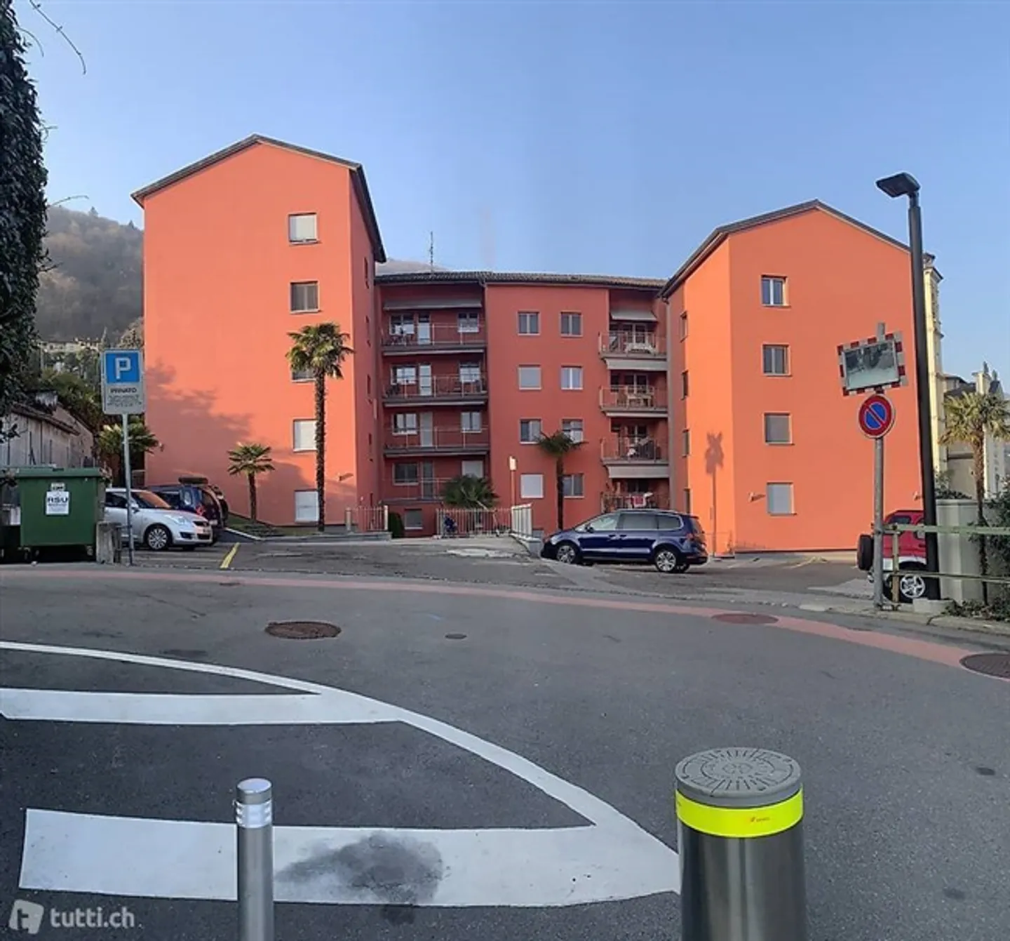 «Motorradabstellplatz zu vermieten in Agno» - Foto 1 von 1