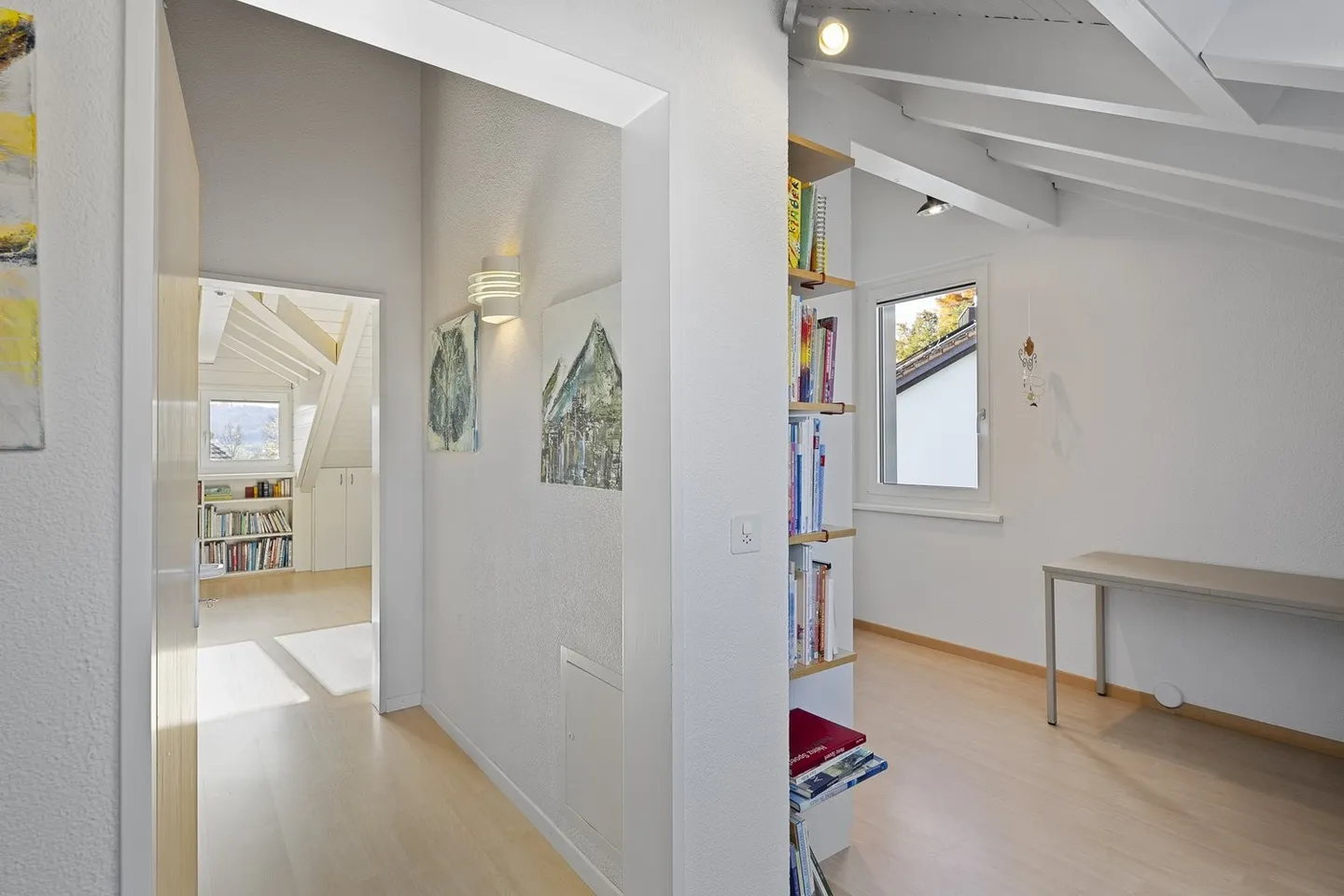 Well-kept living oasis with beautiful garden & many extras - Photo 10 of 13