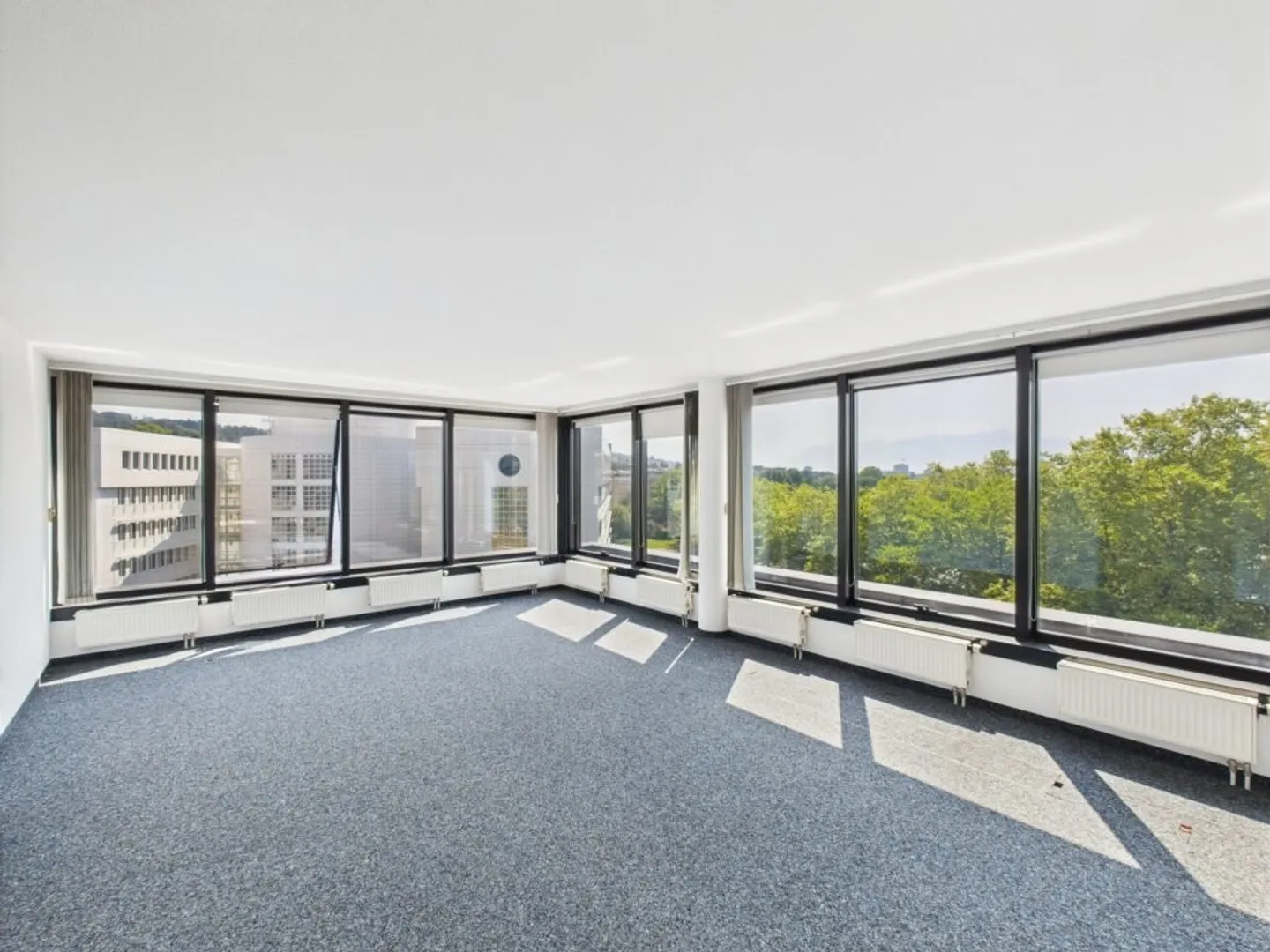 Prächtiges Büro von 249 m2 in einem Gebäude mit strategischer Lage - Foto 1 di 12