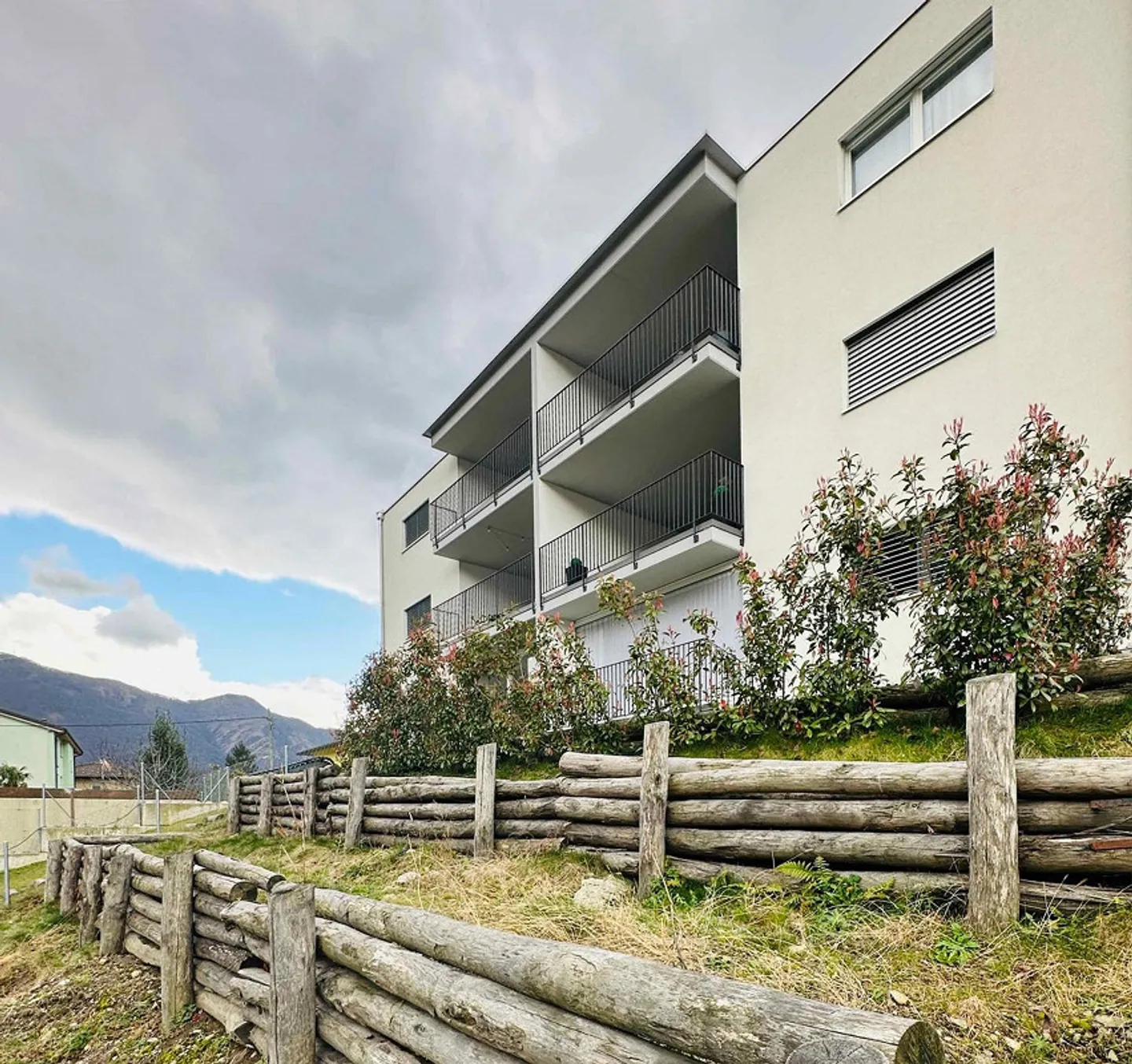 Nuovo 5.5 locali di alto standard con ampia terrazza coperta - Foto 10 di 13