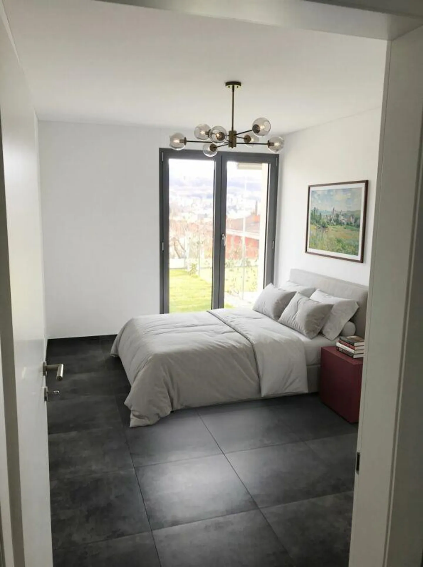 Spacious 2.5 rooms with garden in Gravesano - Photo 3 of 6