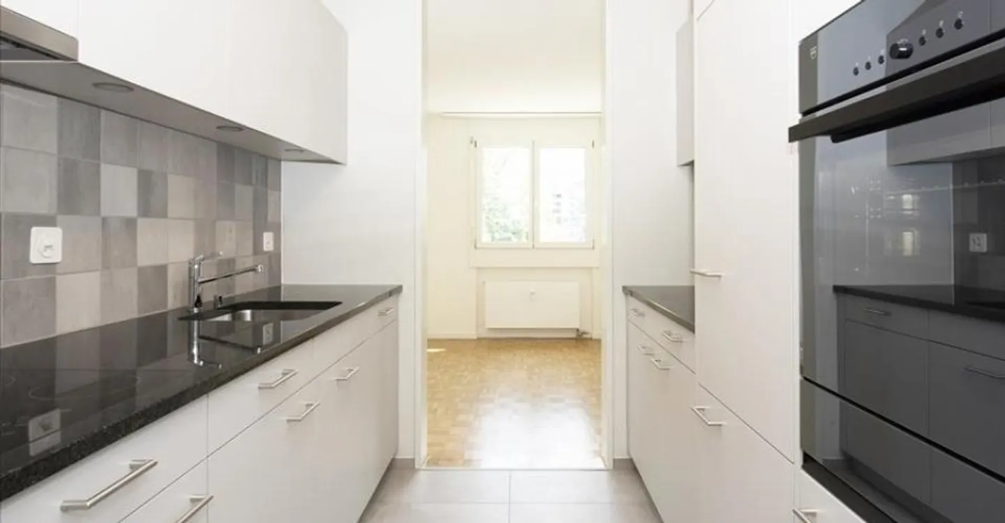 Grosszügige moderne Wohnung in grüner Umgebung - Foto 5 von 9