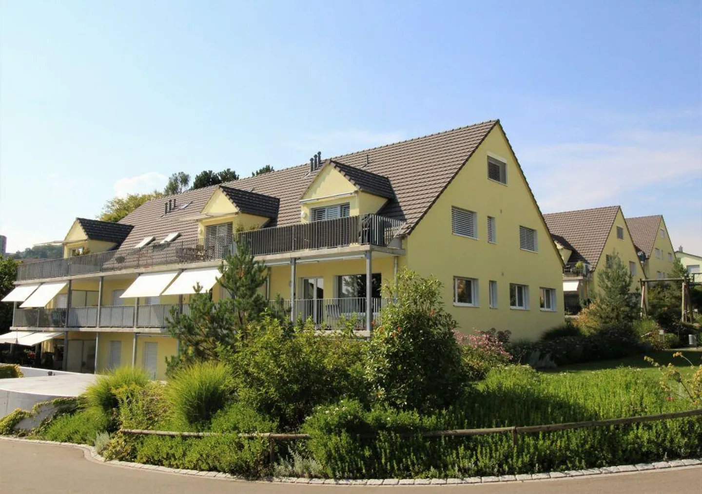 Geräumige Maisonette in Flurlingen - Foto 2 von 10