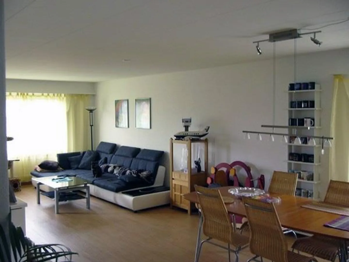 Spacious 4½-room apartment on the 1st floor in Küngoldingen (new kitchen) - Photo 2 of 14