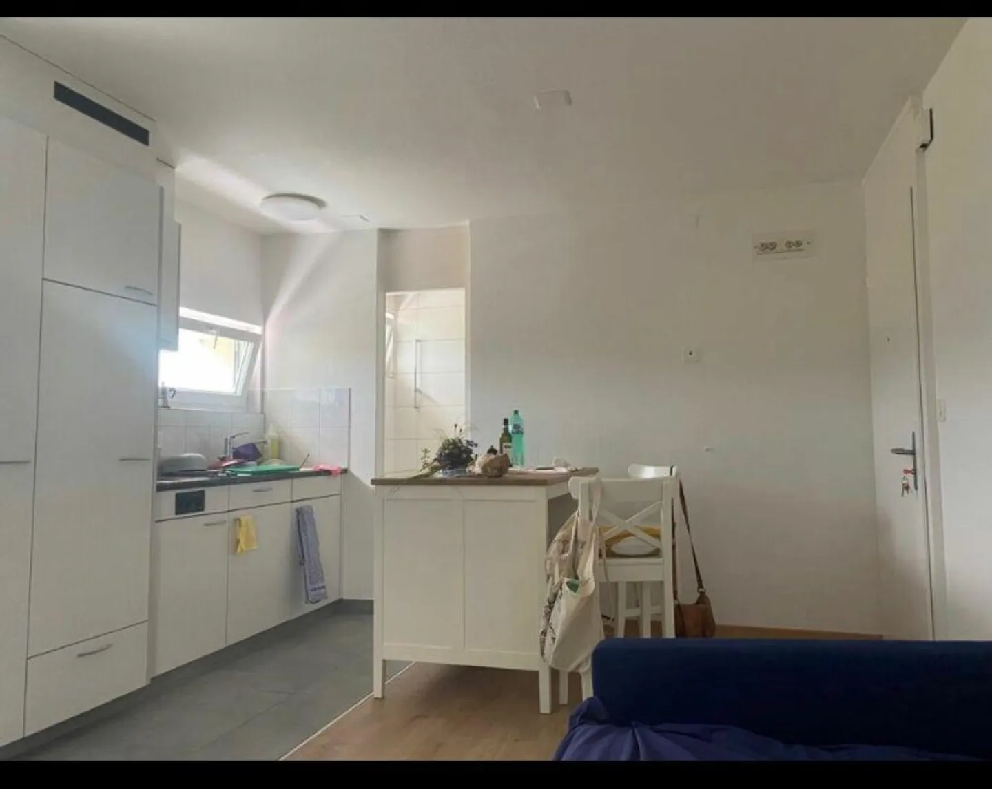 Appartamento singolo a prezzi accessibili in una posizione tranquilla con ampia terrazza - Foto 2 di 3